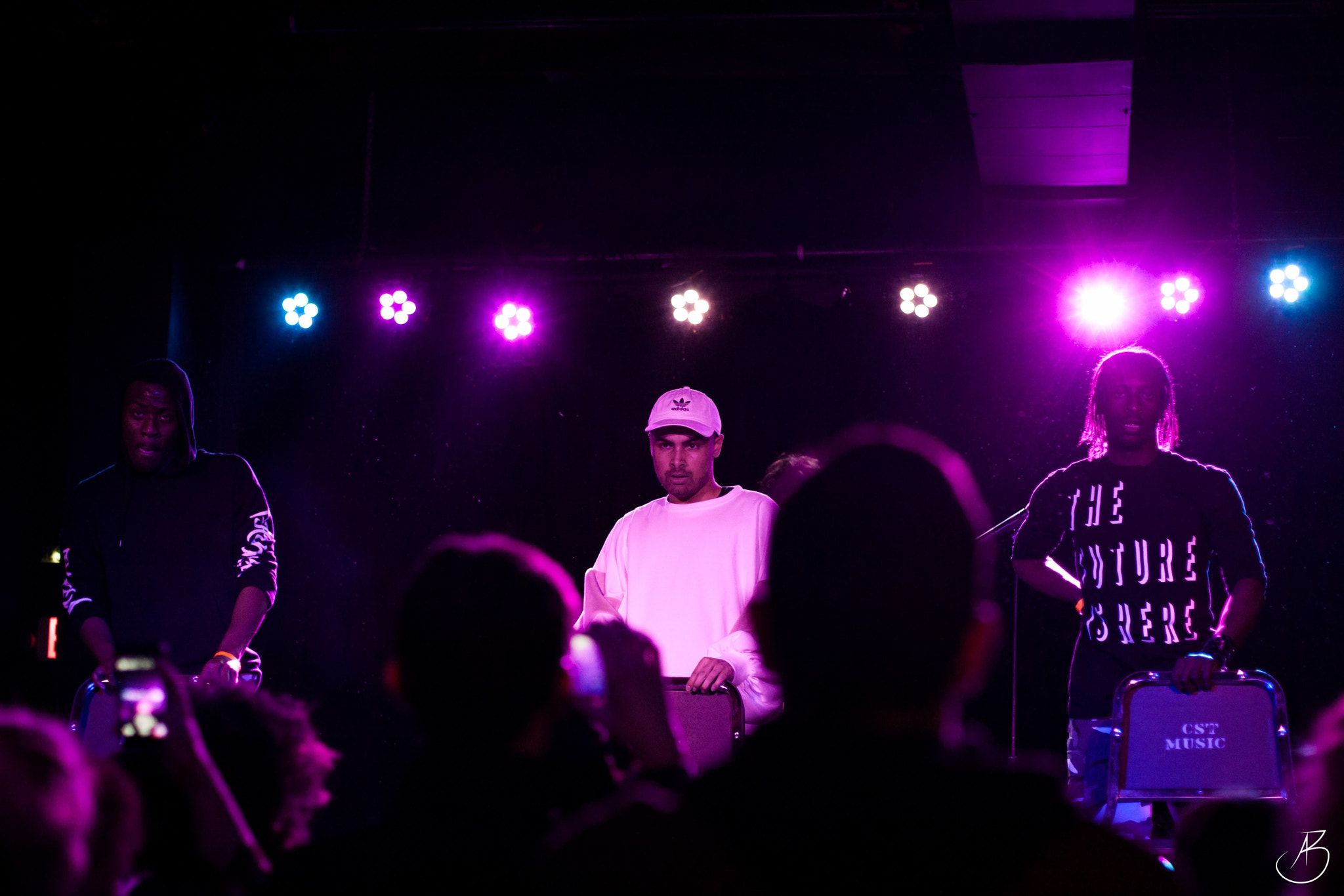 Canon EOS-1D Mark III sample photo. Nj at the turf club 2 photography