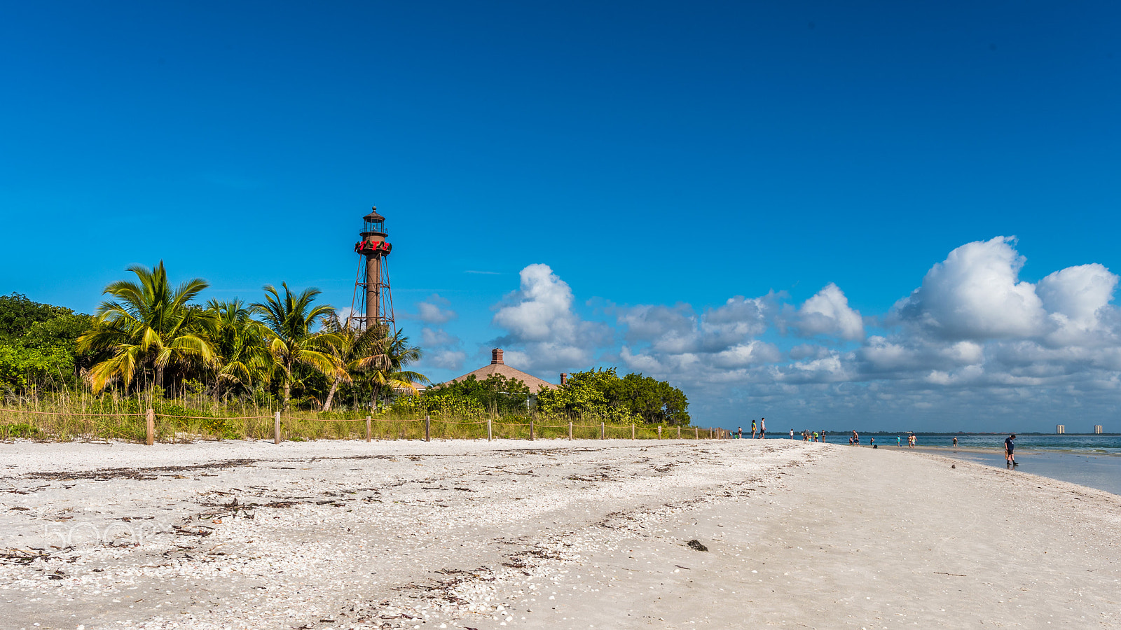 Nikon D750 + Nikon AF-S Nikkor 28mm F1.8G sample photo. Phare de sanibel photography