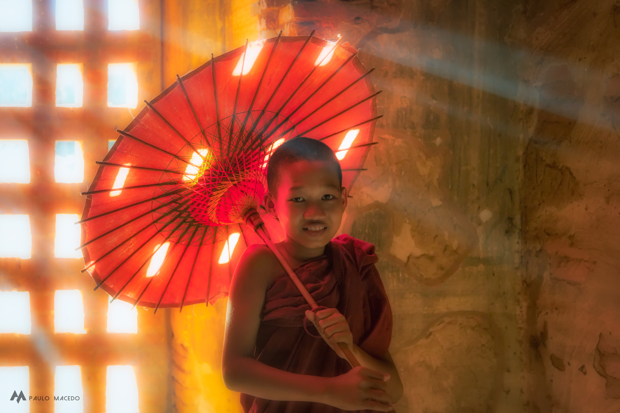 Canon EOS 5DS sample photo. Buddhist monk photography