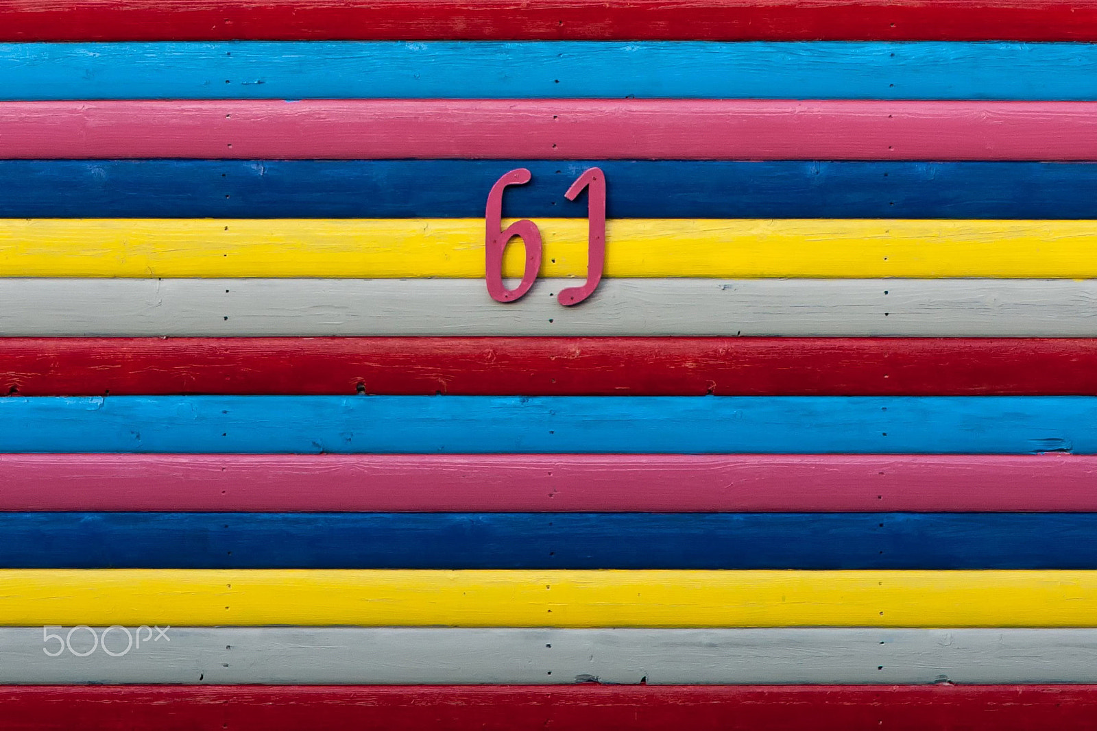 Canon EF-S 17-55mm F2.8 IS USM sample photo. Beach hut abstract photography