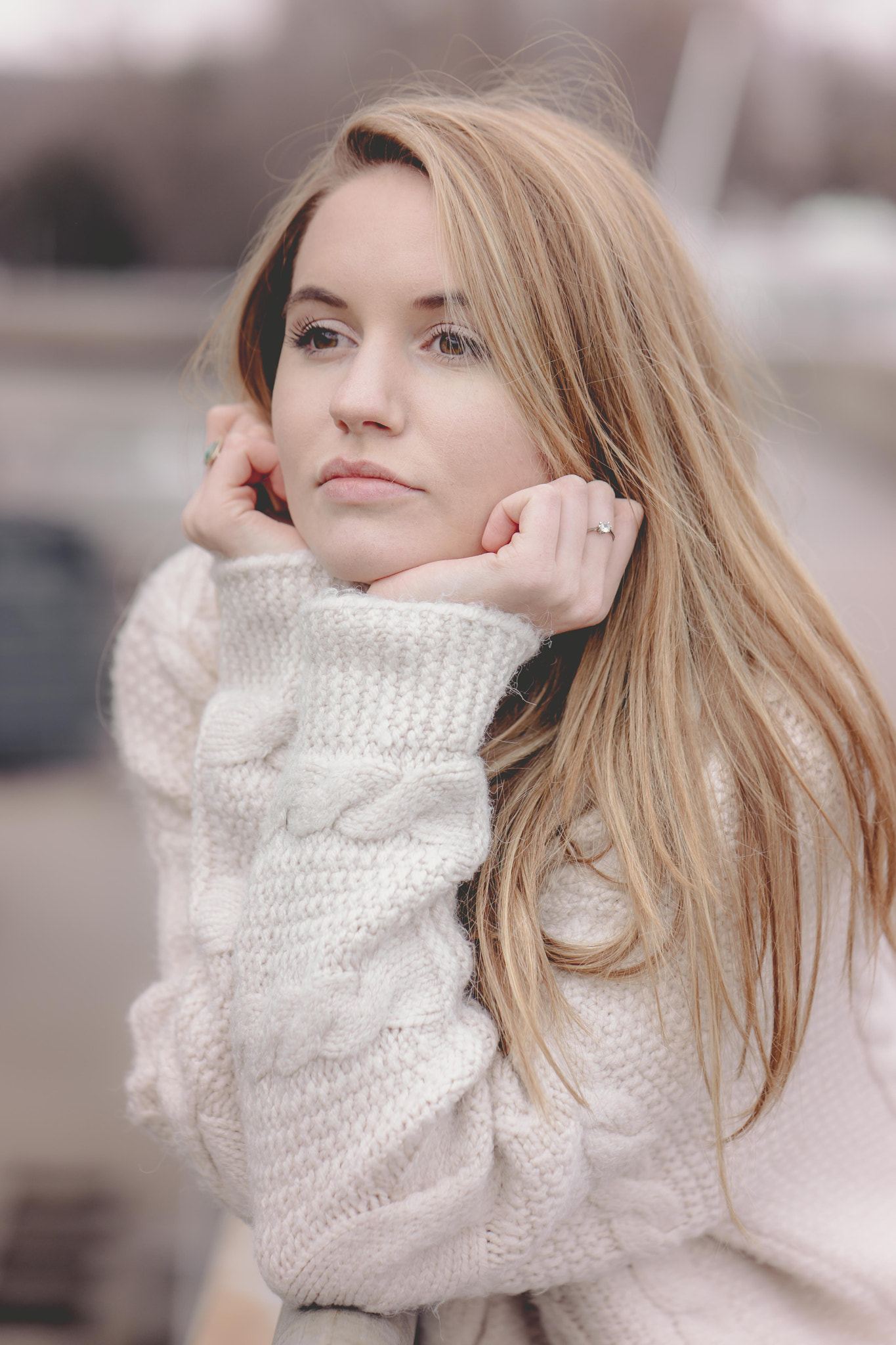 ZEISS Batis 85mm F1.8 sample photo. Isabelle - sensual photography