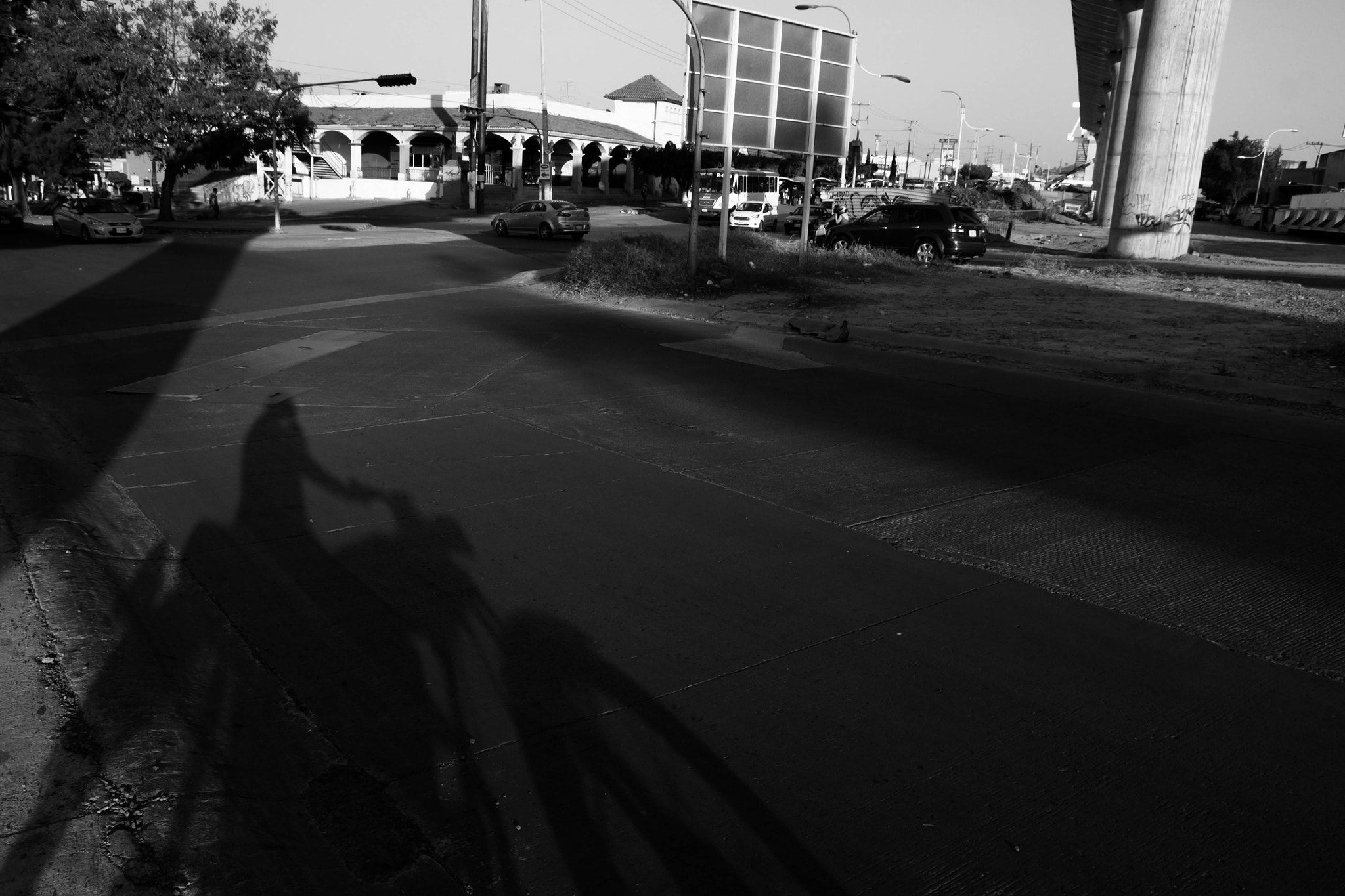 Tamron SP AF 17-50mm F2.8 XR Di II LD Aspherical (IF) sample photo. Motography photography