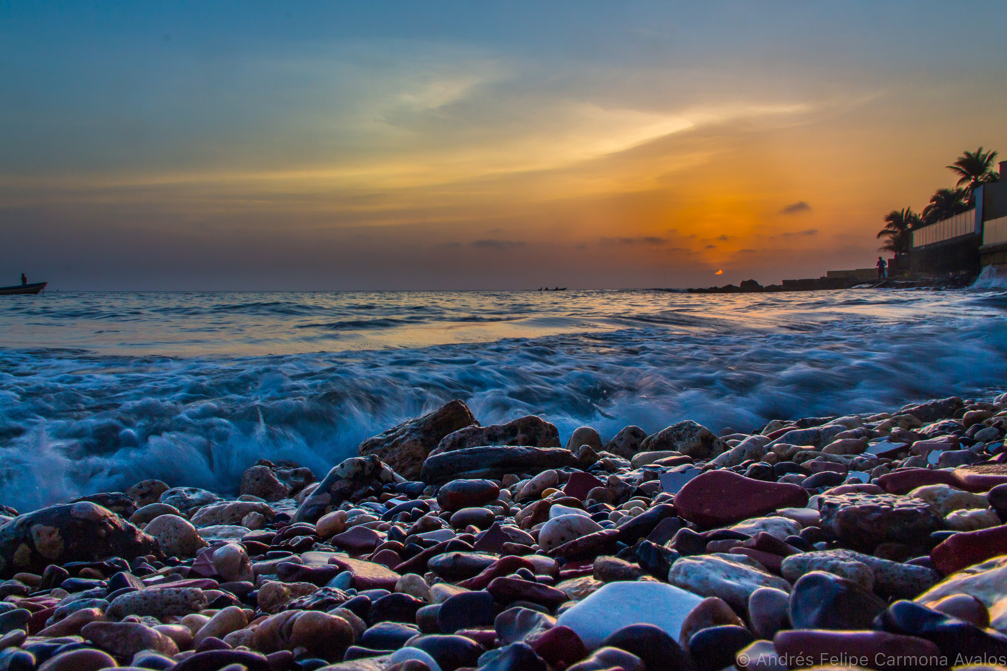 Canon EF-S 18-135mm F3.5-5.6 IS sample photo. Rocas al atardecer photography