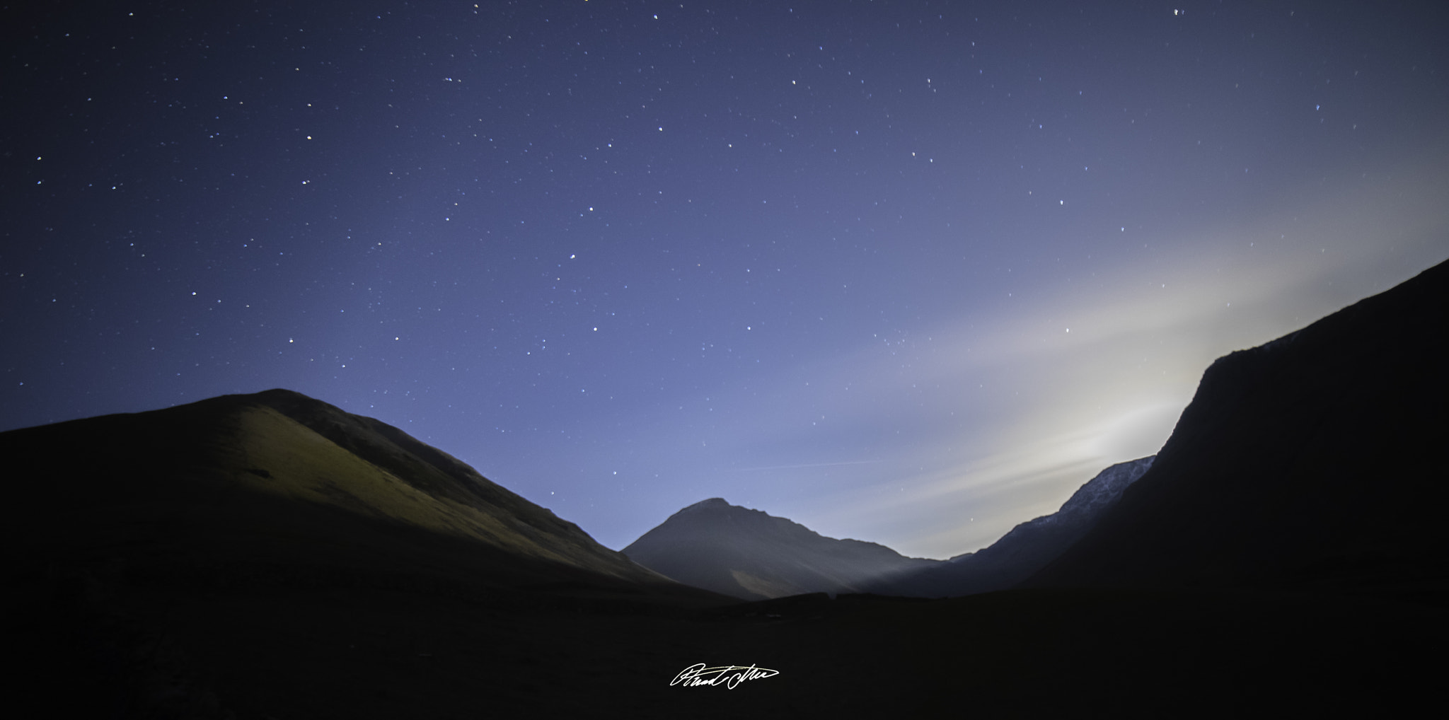 Samyang 14mm F2.8 ED AS IF UMC sample photo. Valentines night photography