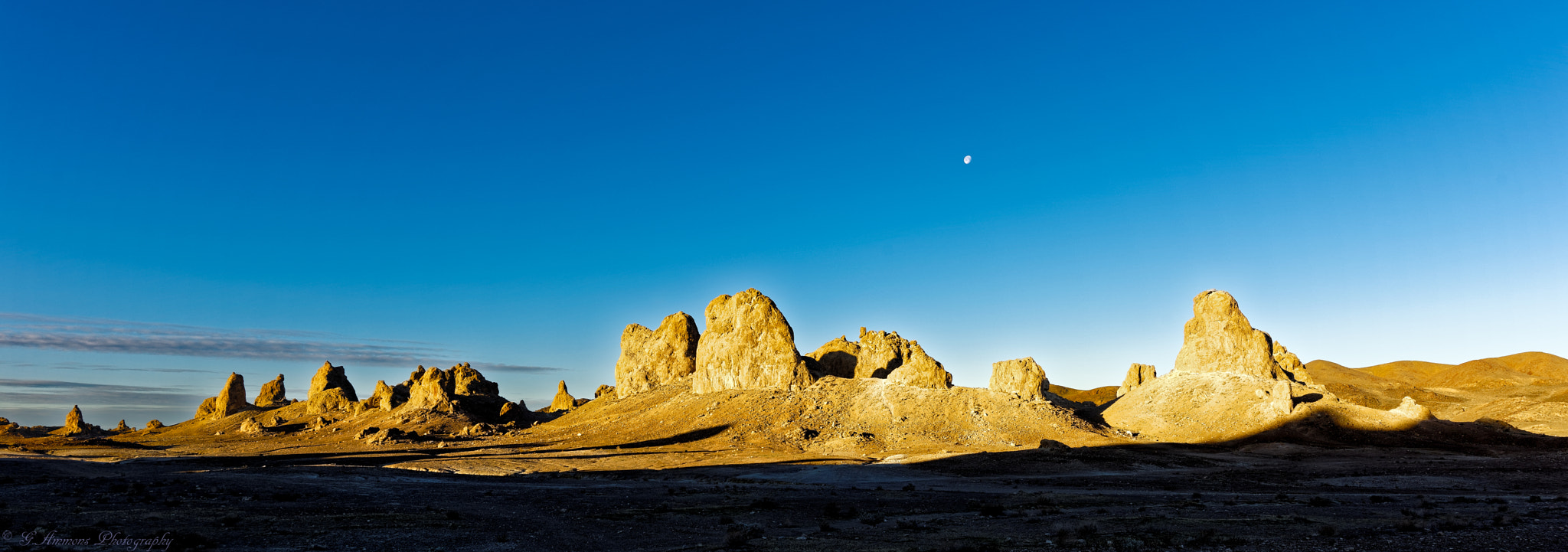 Nikon D810 + Nikon AF-S Nikkor 20mm F1.8G ED sample photo. Trona pinnacles morning photography