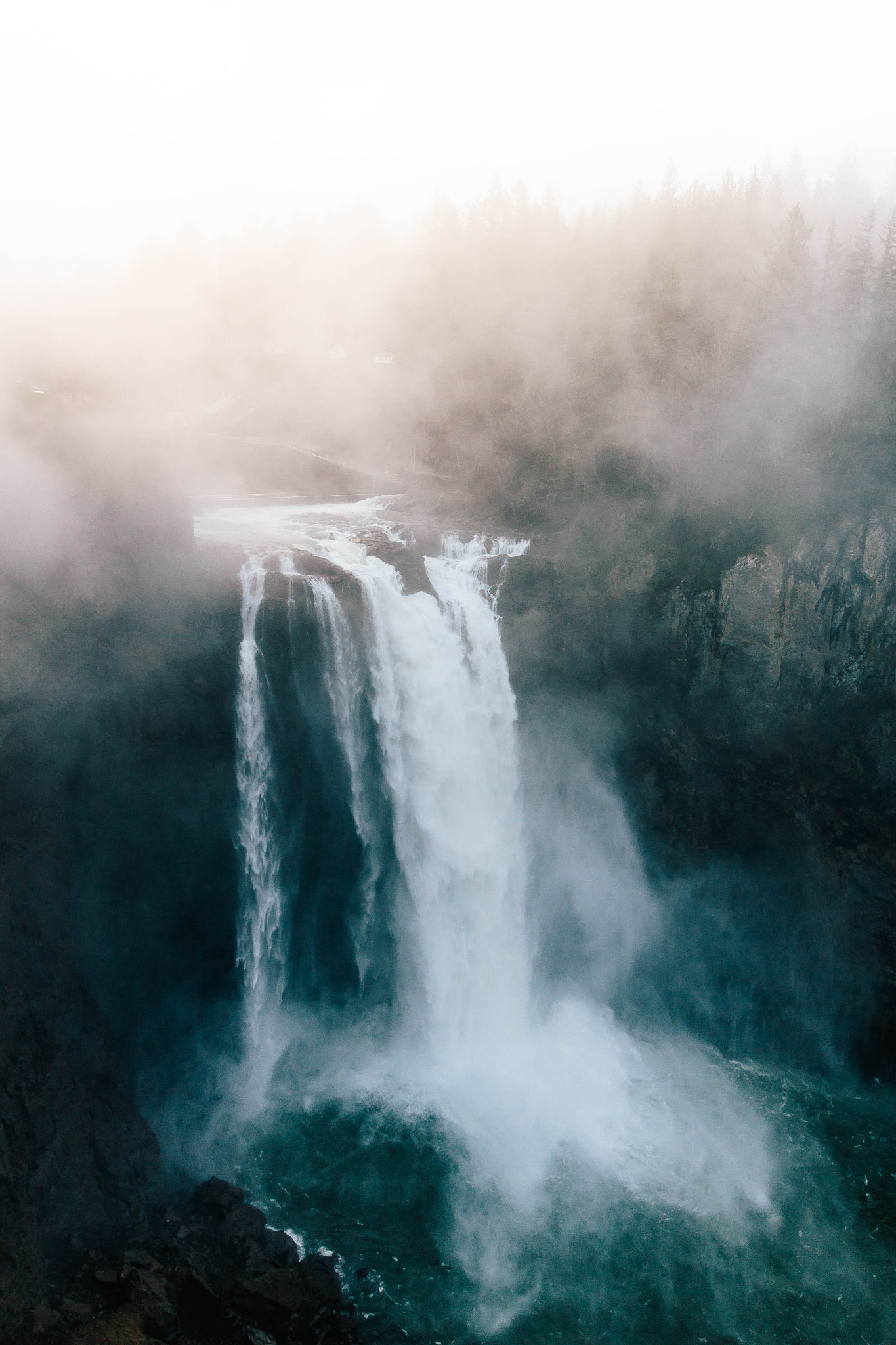 Canon EF 16-35mm F2.8L II USM sample photo. Falls photography
