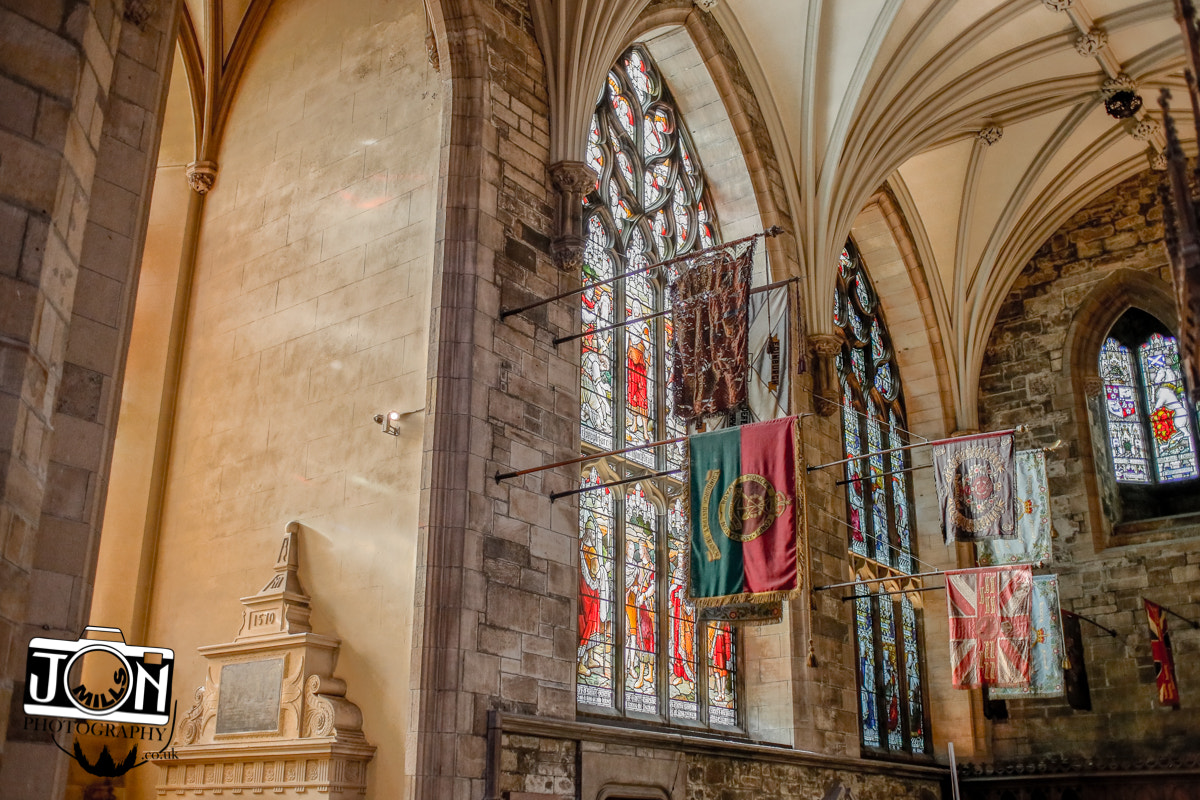 Canon EOS 6D + Canon EF 35mm F2 sample photo. Edinburgh cathedral photography