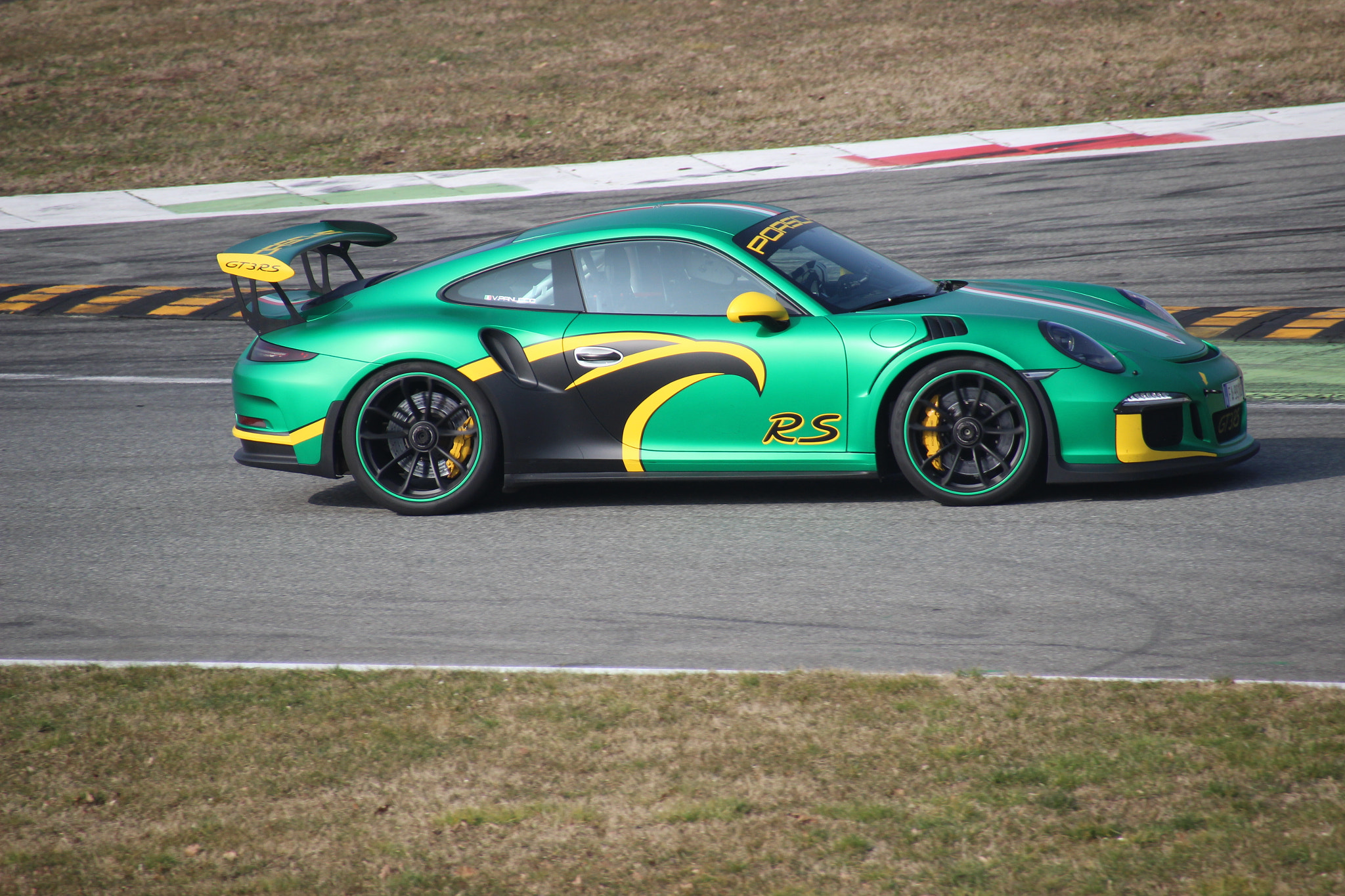 Sigma 18-250mm F3.5-6.3 DC OS HSM sample photo. Porsche rs photography