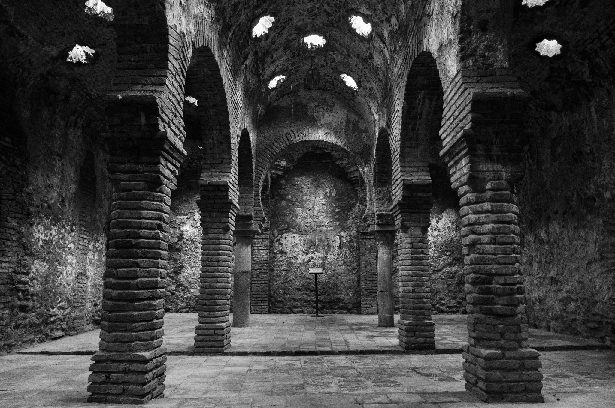 Nikon D300 sample photo. Baños árabes photography