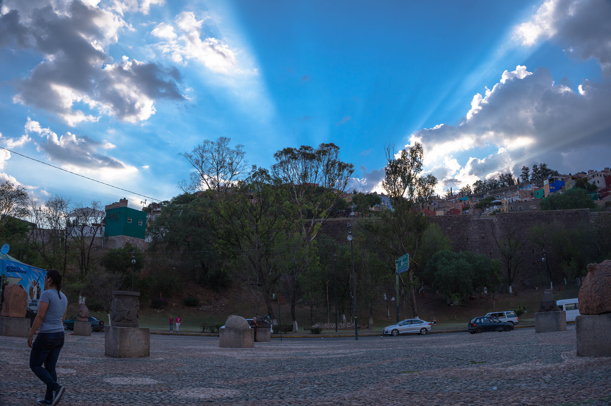 E 18-50mm F4-5.6 sample photo. Daylight photography