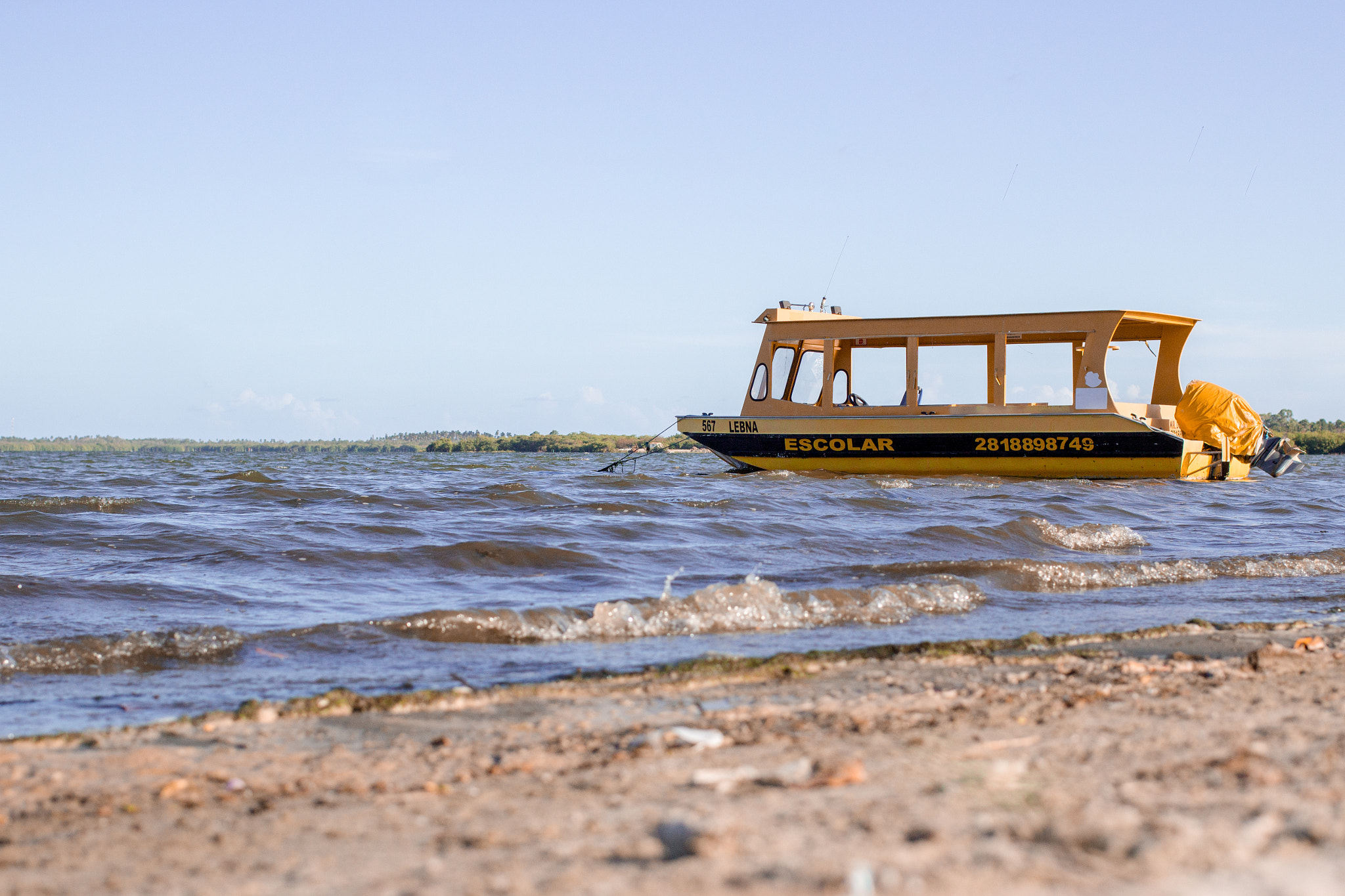 Canon EOS 600D (Rebel EOS T3i / EOS Kiss X5) sample photo. Yellow boat photography