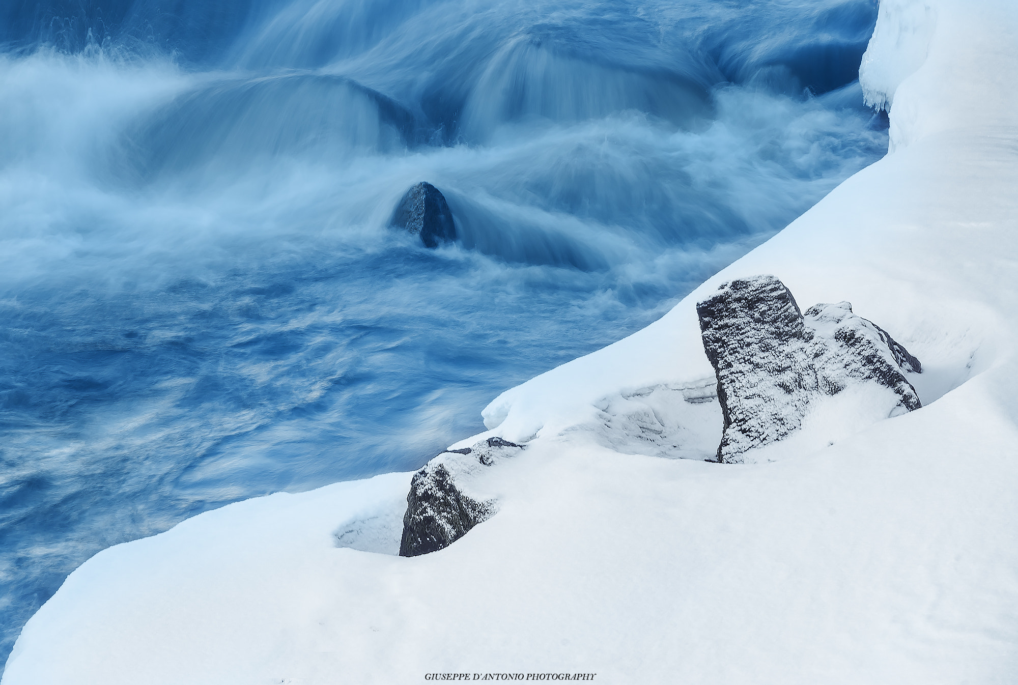 Nikon AF-S Nikkor 70-200mm F2.8G ED VR II sample photo. Winter's theme photography