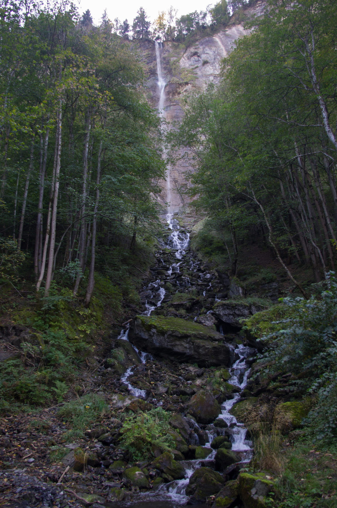 Pentax K-x sample photo. Meiringen waterfall photography