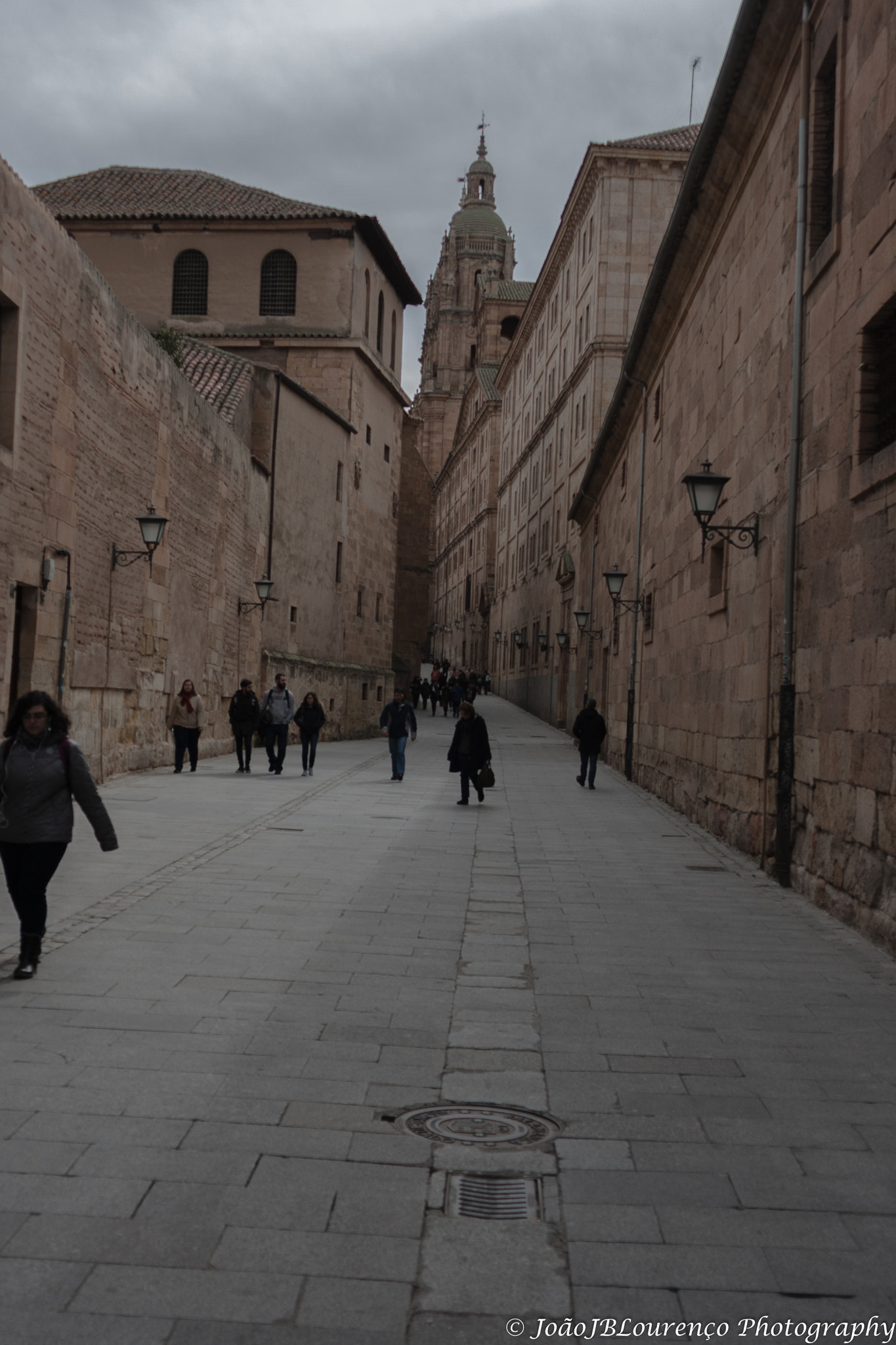 Canon EF 28-80mm f/3.5-5.6 sample photo. In the streets of salamanca photography