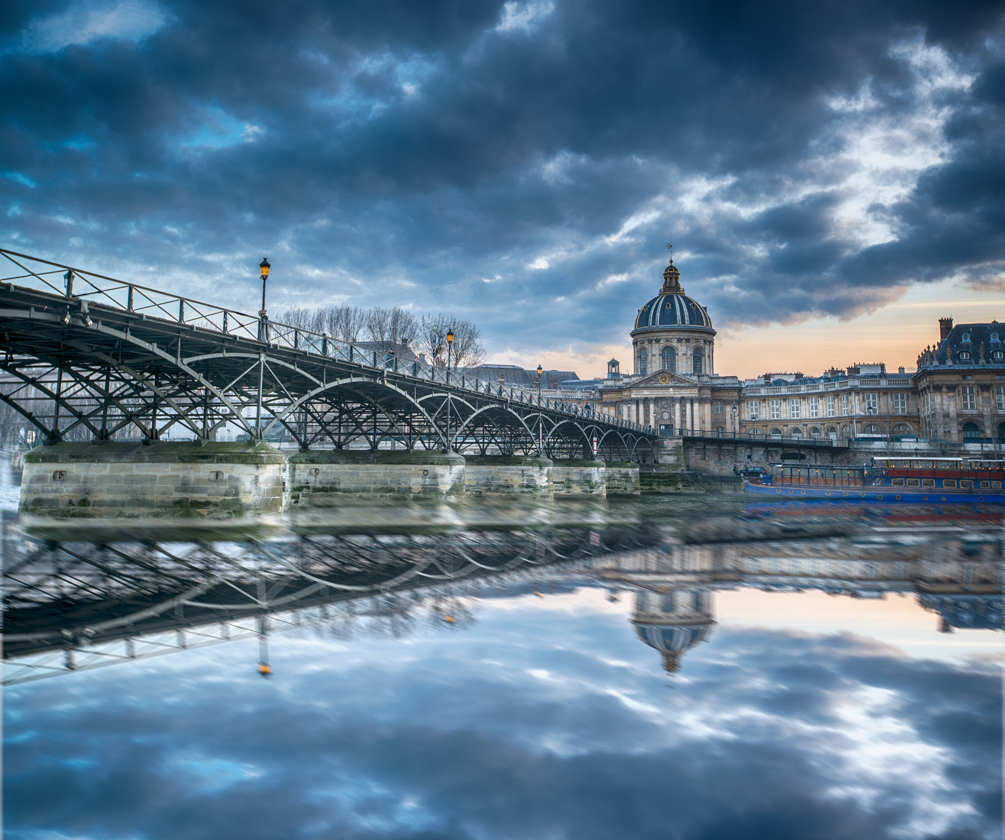Sony a7R II + Canon EF 16-35mm F2.8L II USM sample photo. Bridge photography