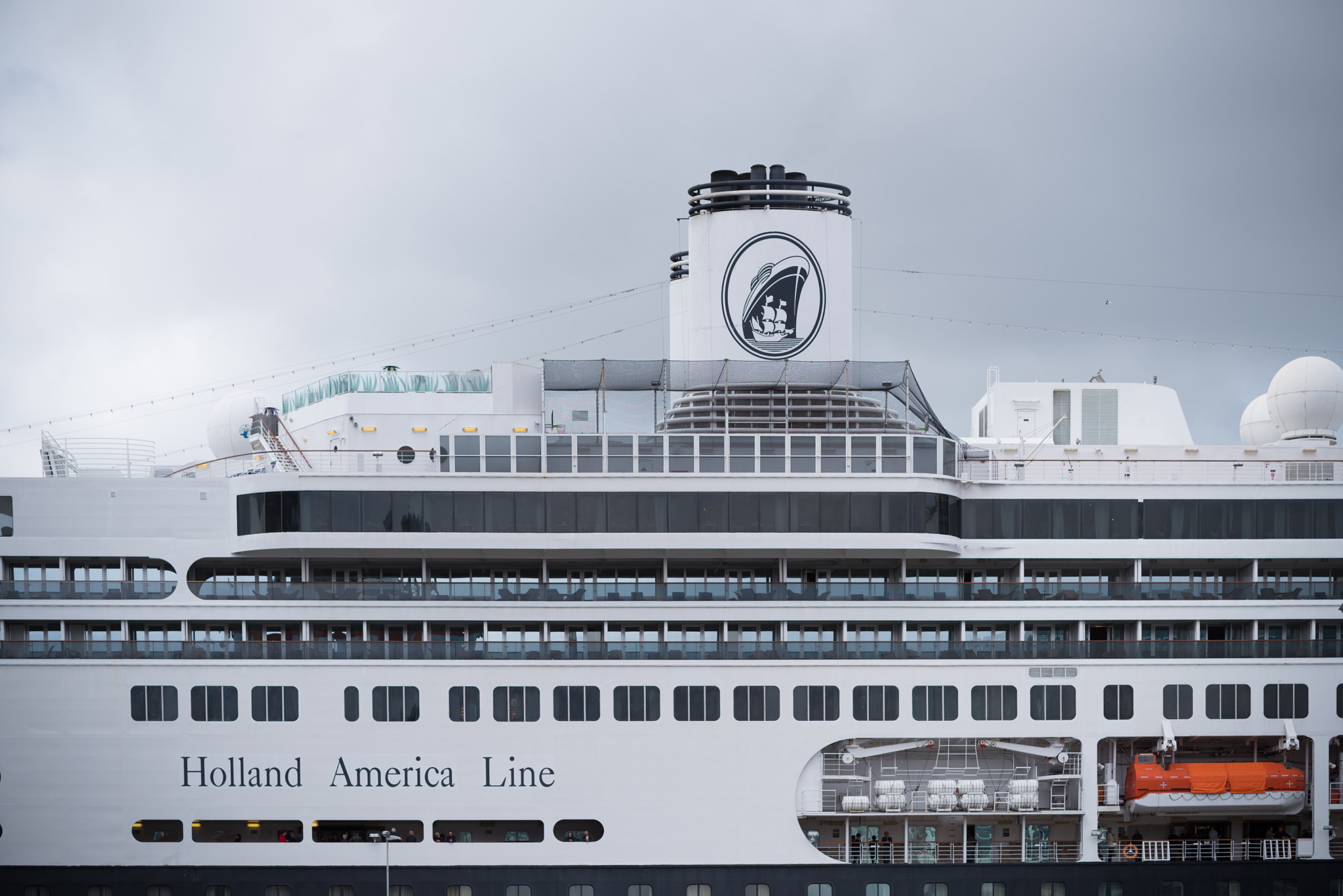 Pentax K-1 sample photo. Large passenger ship photography