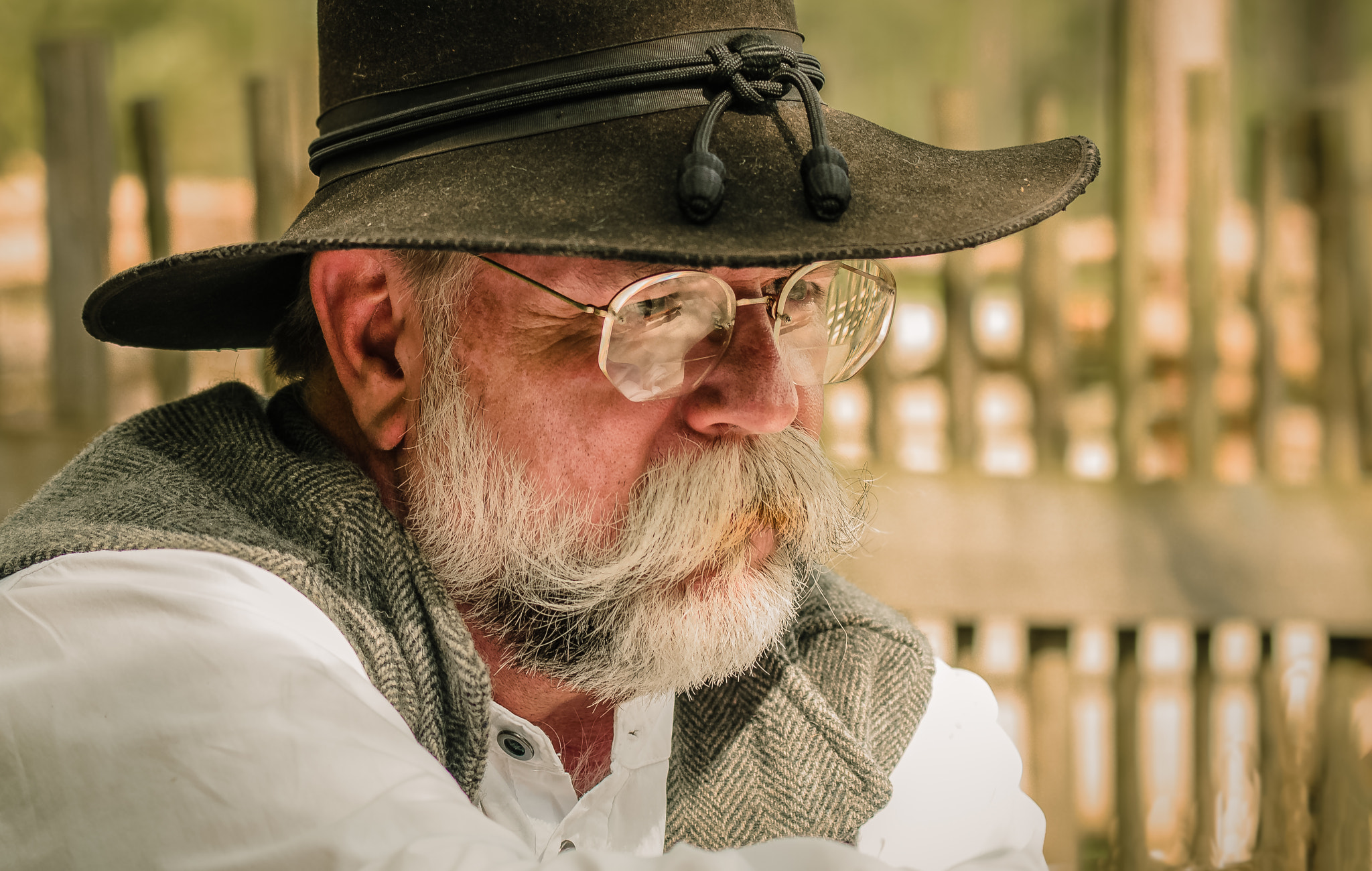 Nikon AF-S Nikkor 70-200mm F4G ED VR sample photo. Cracker cowboy photography