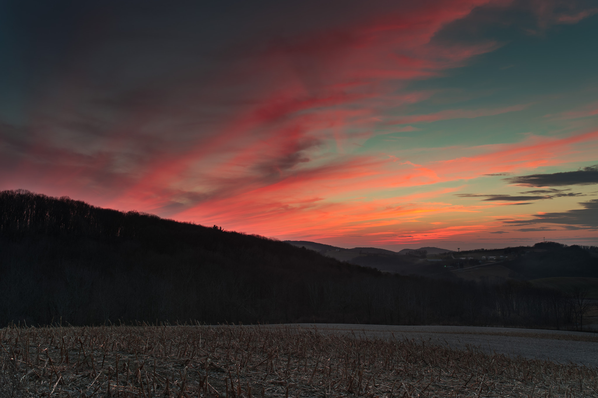 Nikon D700 + Sigma 35mm F1.4 DG HSM Art sample photo. Sunset drive photography
