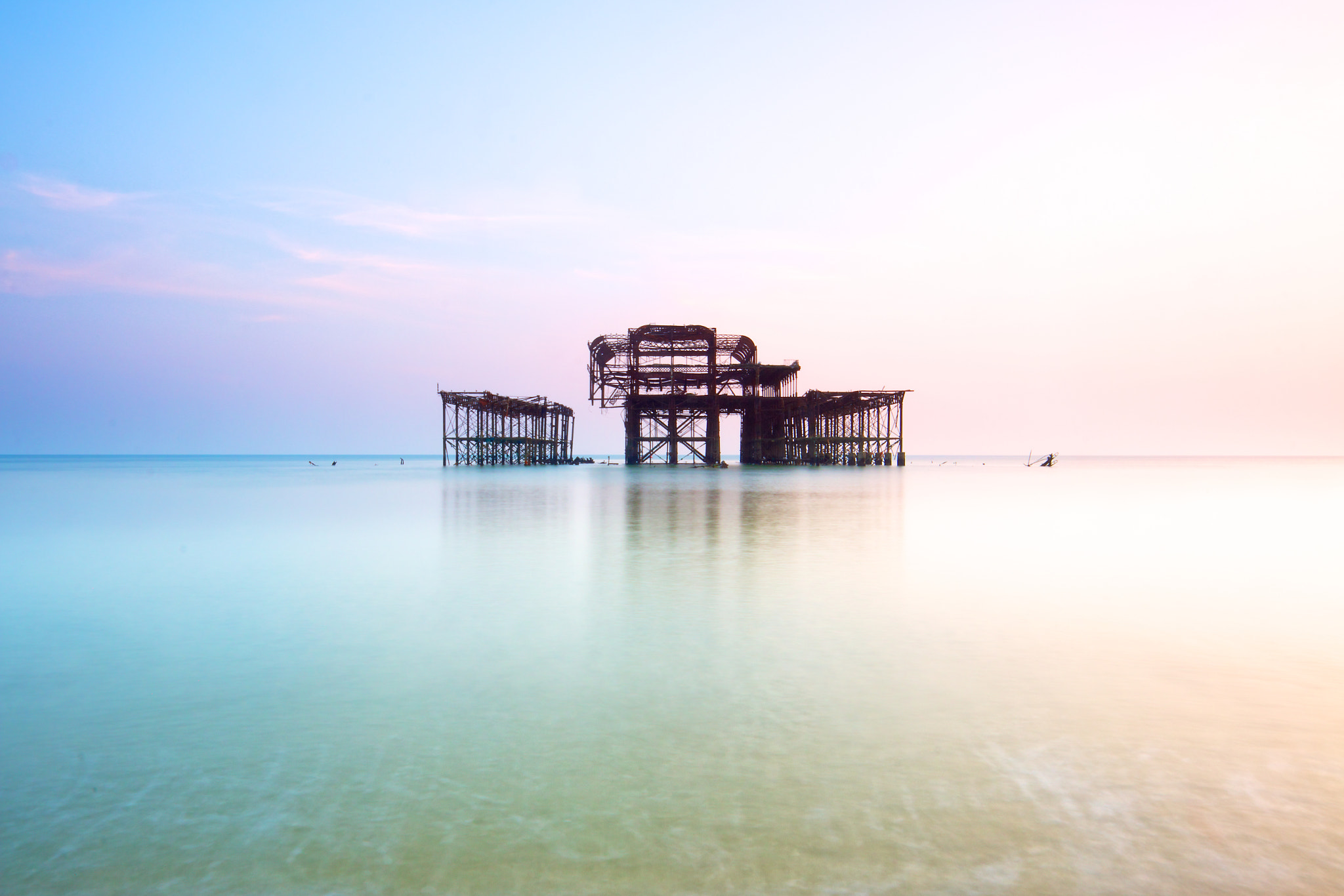 Canon EOS 70D + Canon EF 17-40mm F4L USM sample photo. Dreamy pier photography