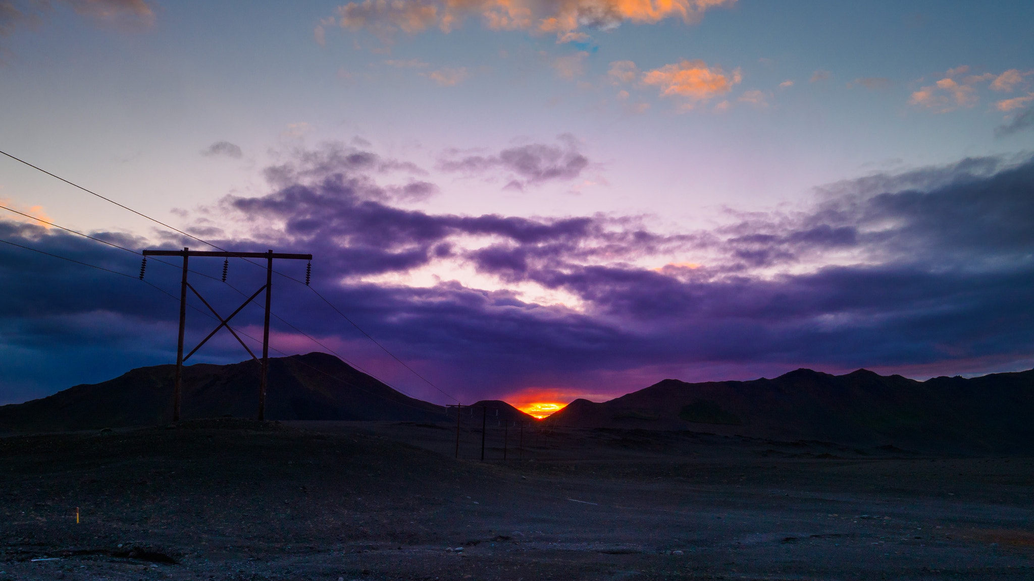 Olympus M.Zuiko Digital ED 7-14mm F2.8 PRO sample photo. Powering sauron photography