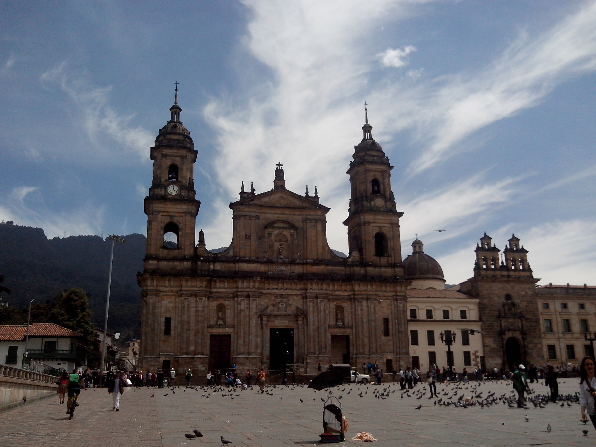 Motorola RAZR D3 sample photo. Plaza de bolívar, bogotá photography