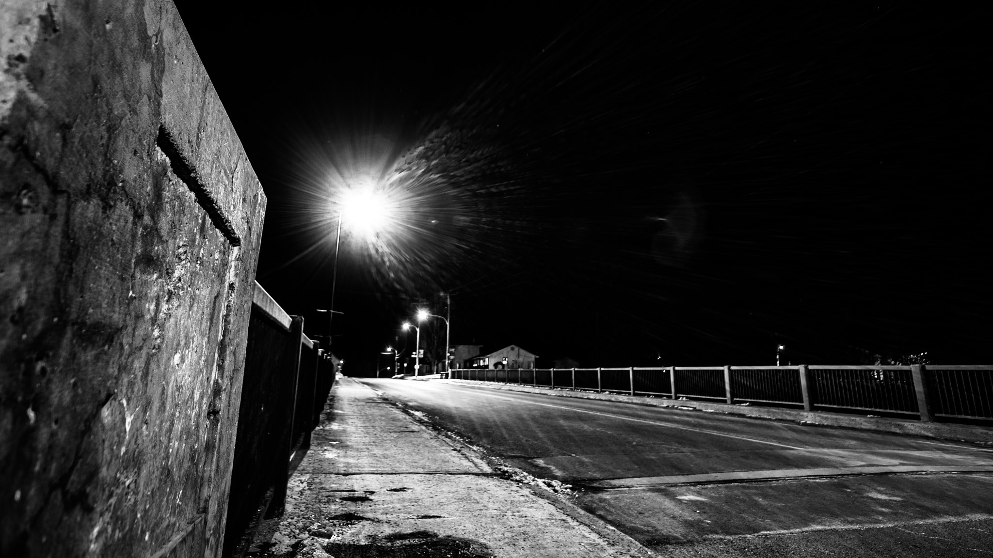 Sigma 10-20mm F4-5.6 EX DC HSM sample photo. Just waiting here photography