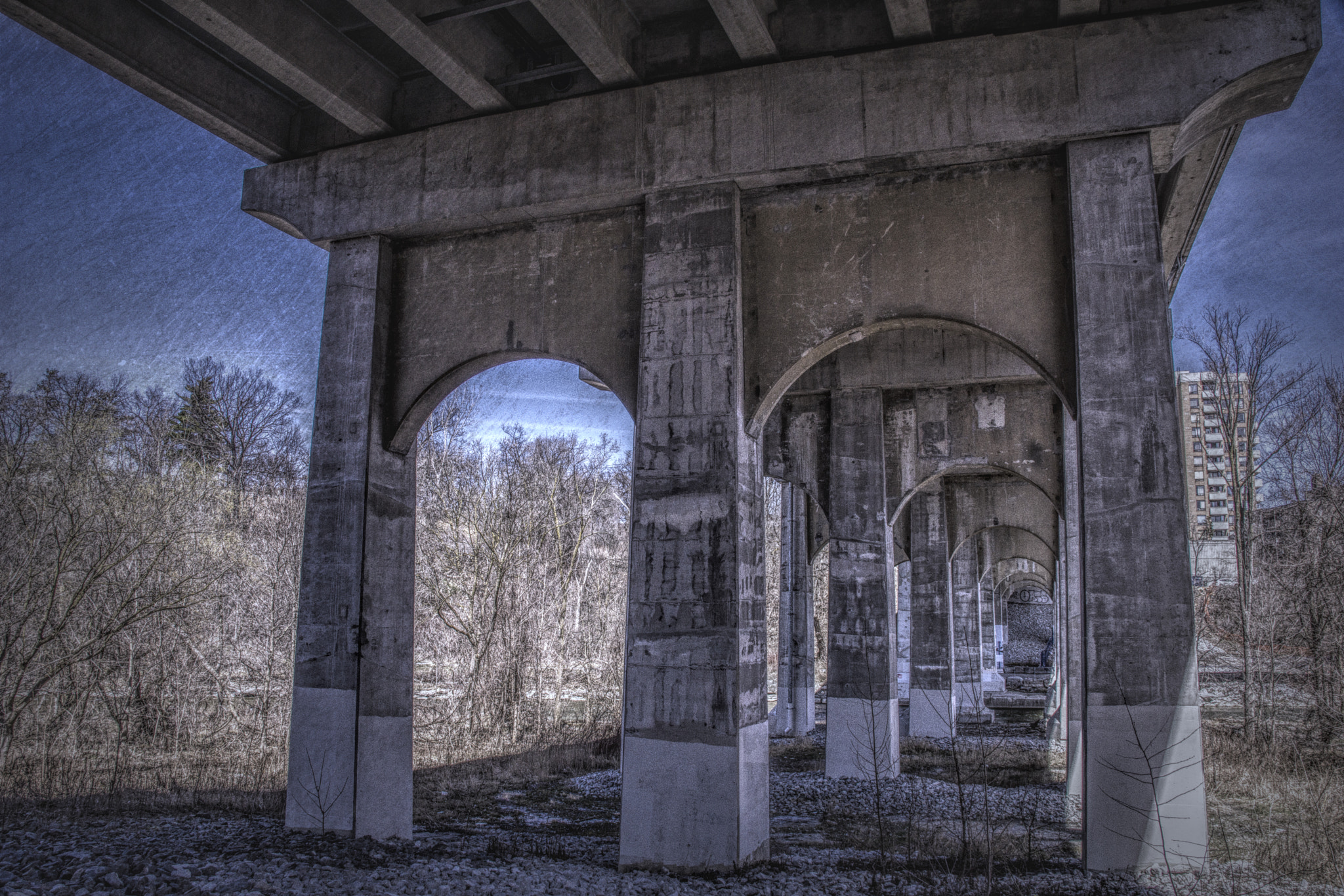 Sony DT 18-135mm F3.5-5.6 SAM sample photo. Bridgehumber at dundas photography