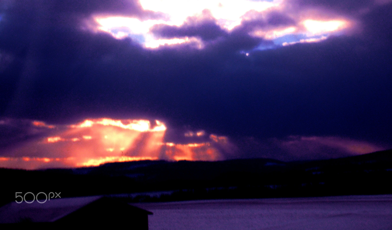 Samsung WB110/  WB111 sample photo. Sunrays photography