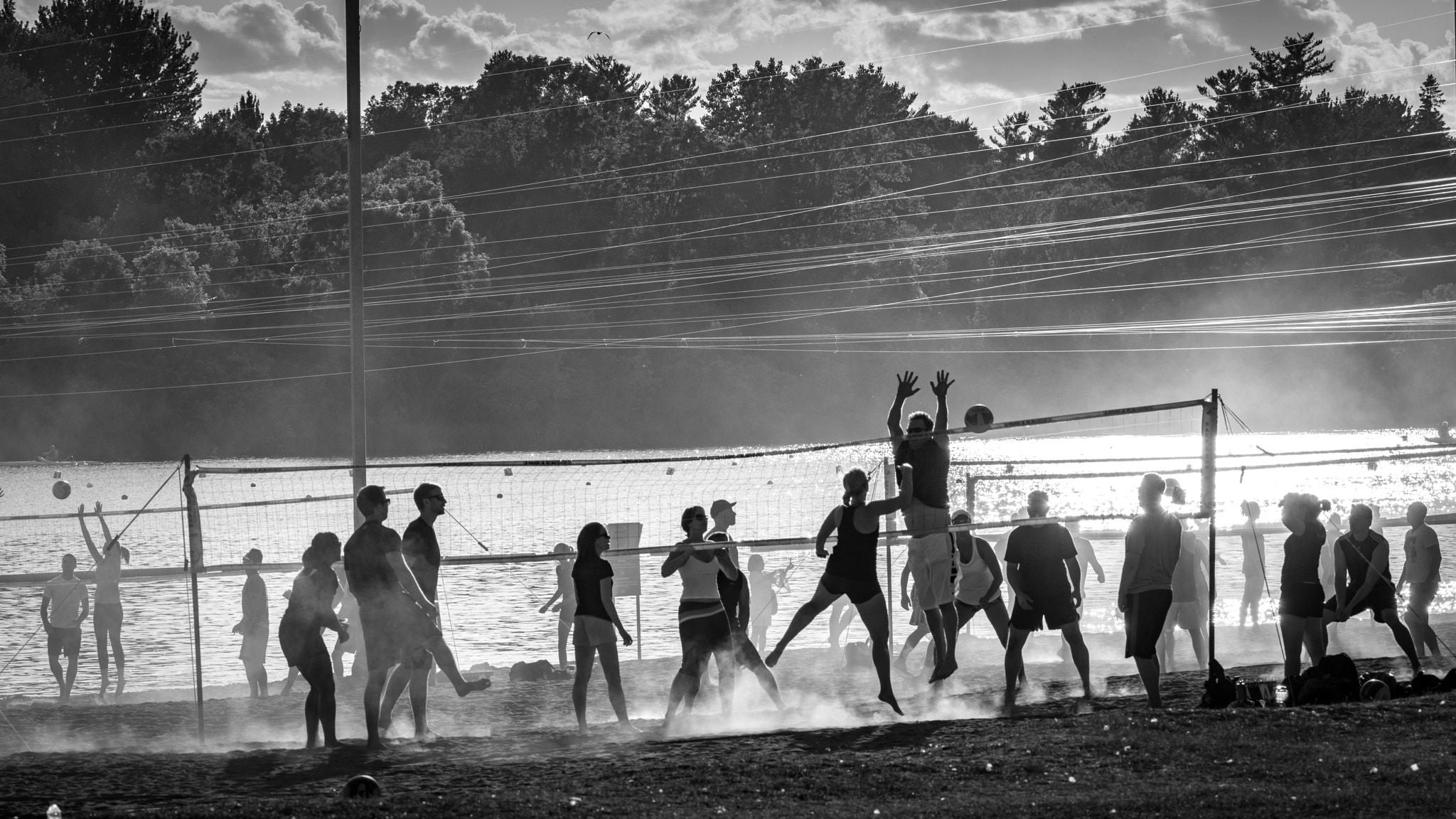 Nikon AF-S Nikkor 200-500mm F5.6E ED VR sample photo. Volleyball at mooney's bay photography