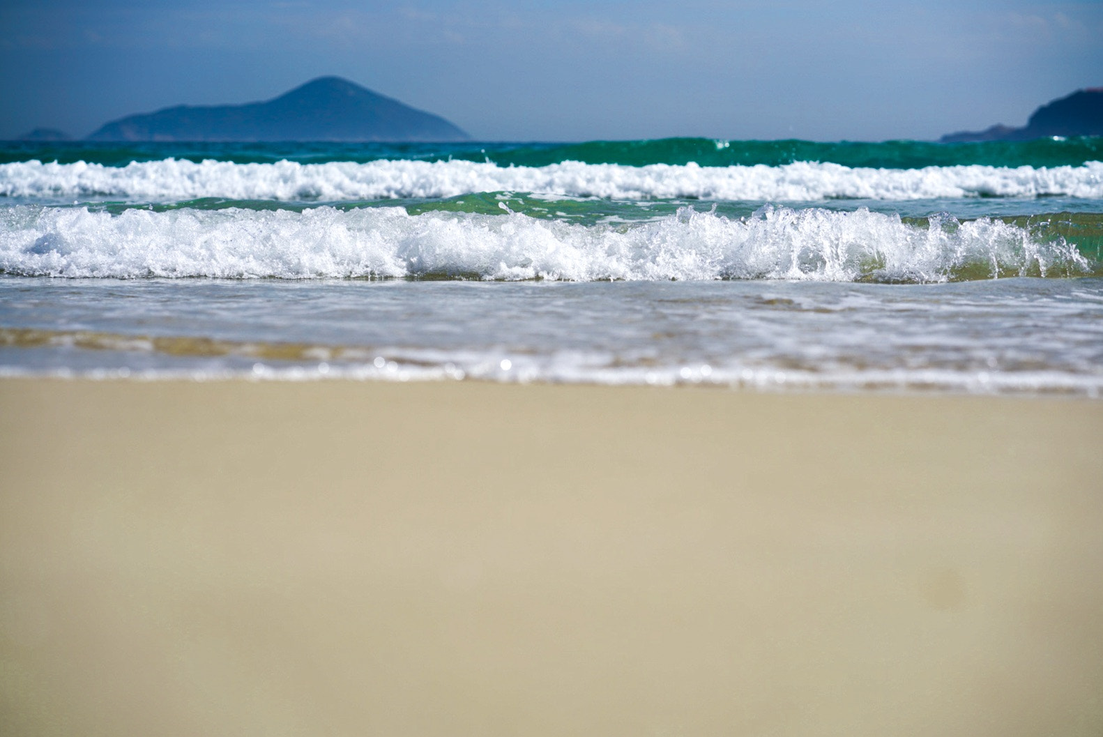 ZEISS Batis 85mm F1.8 sample photo. Tranquility photography