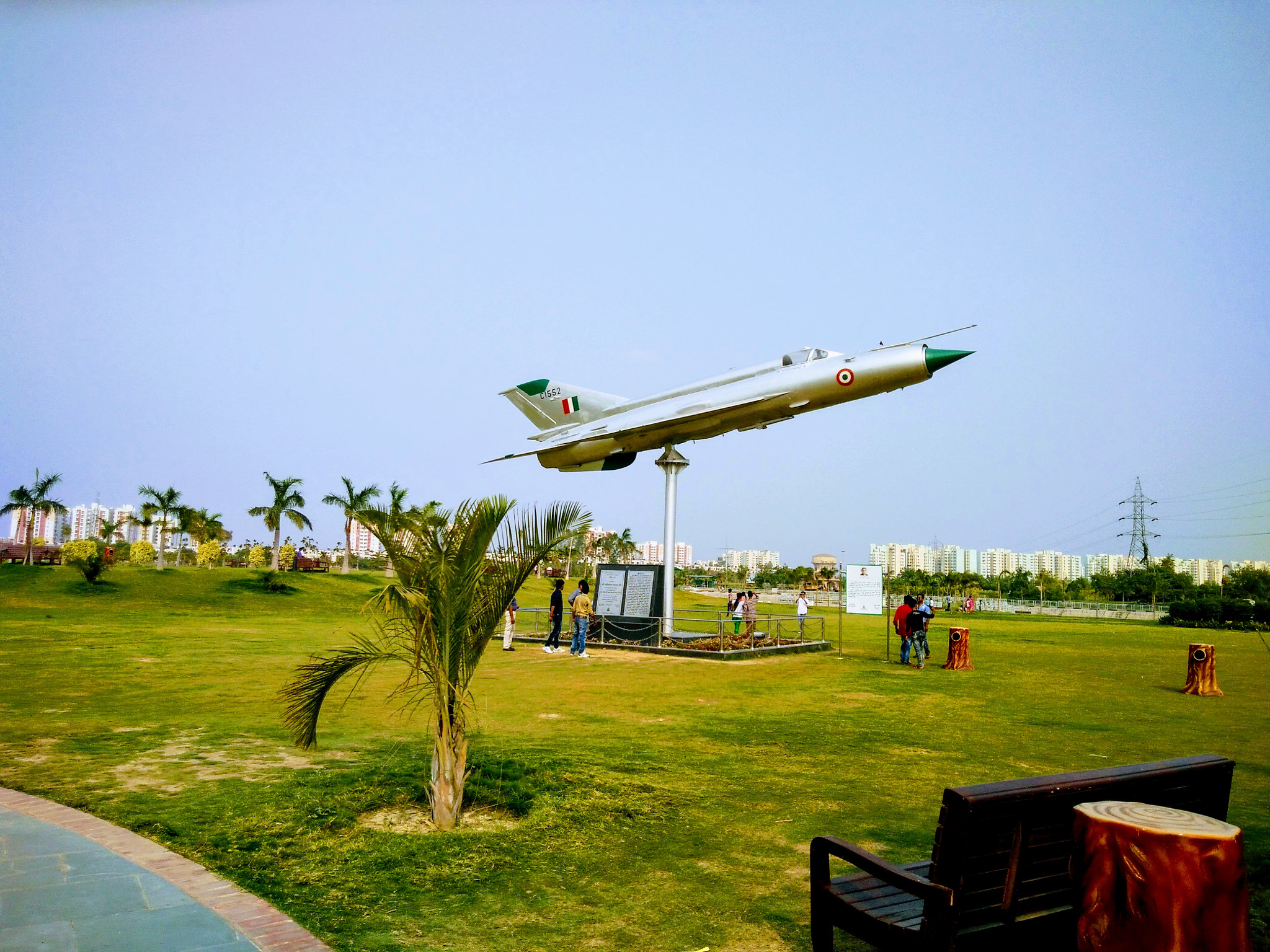 OnePlus ONE E1003 sample photo. Mig-21 photography