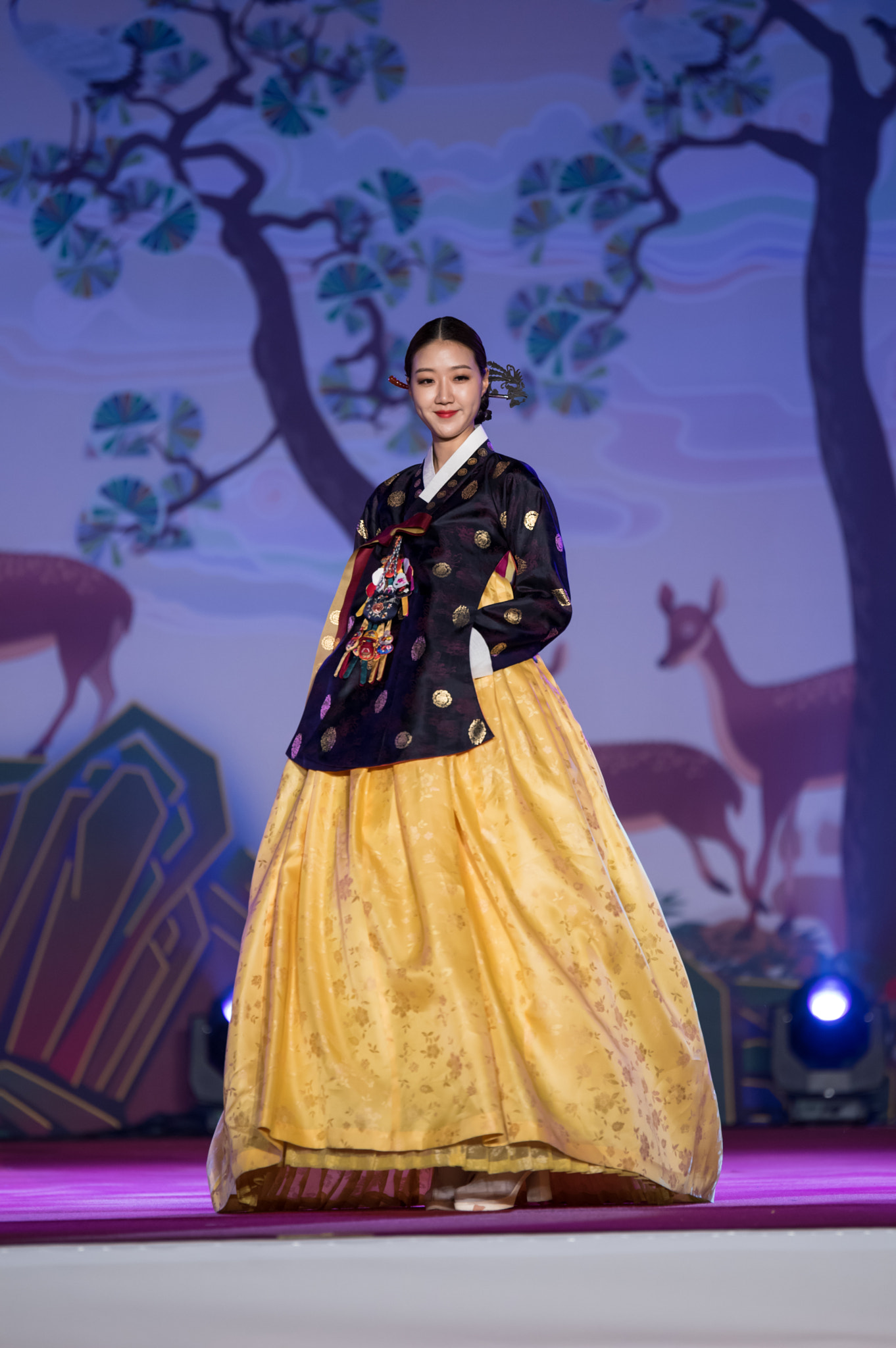 Pentax K-3 sample photo. Hanbok fashion show photography