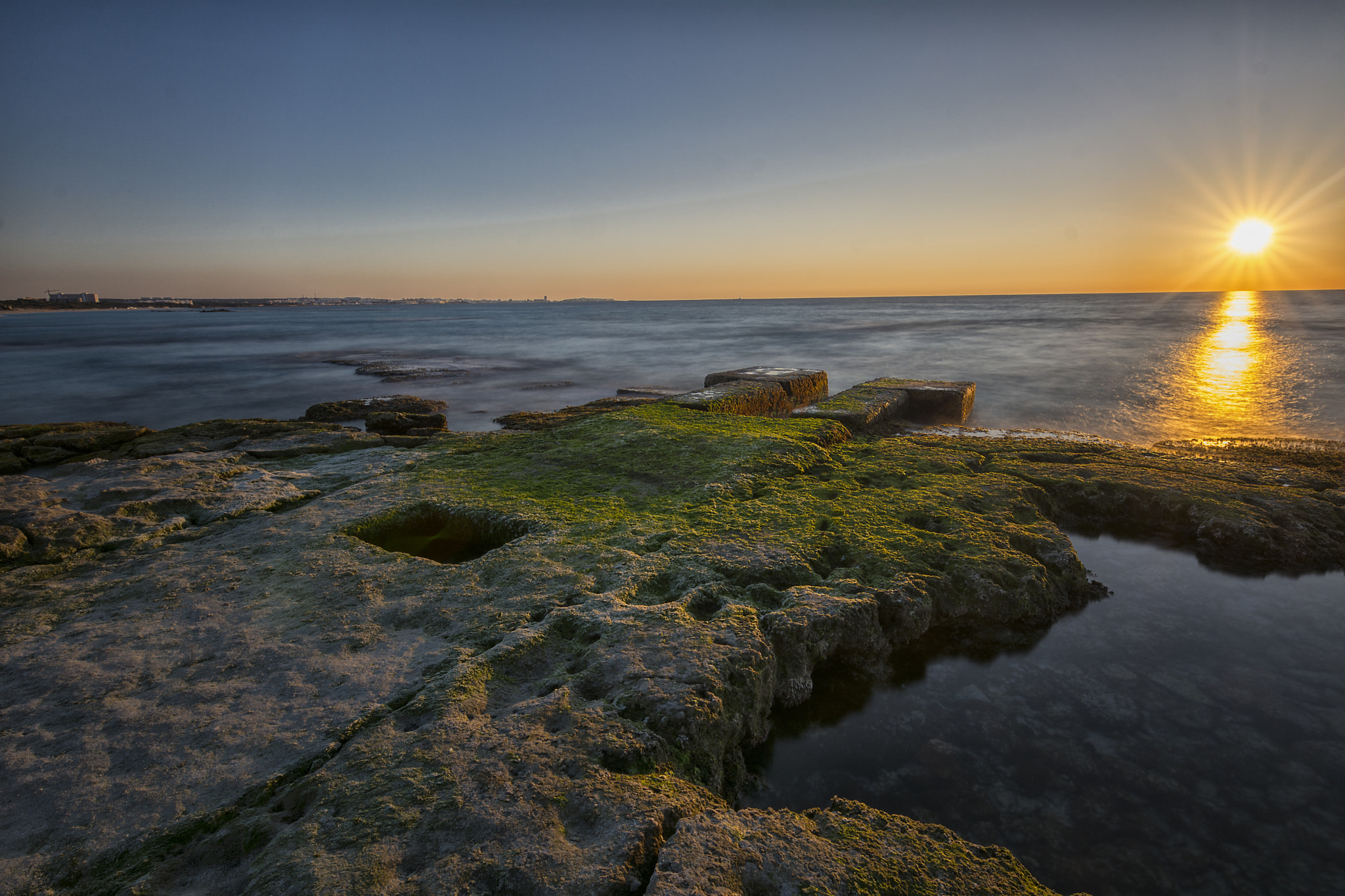 Nikon D7100 + Tokina AT-X 11-20 F2.8 PRO DX (AF 11-20mm f/2.8) sample photo. Salento sunset photography