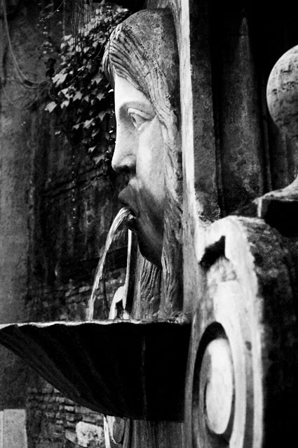 Kodak DCS Pro 14nx sample photo. La gloria è simile a un cerchio d'acqua che non sm ... photography