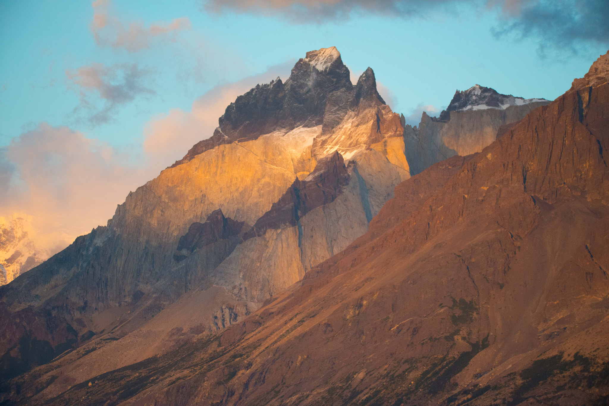 Sigma 150-600mm F5-6.3 DG OS HSM | S sample photo. Los cuernos torres del paine photography