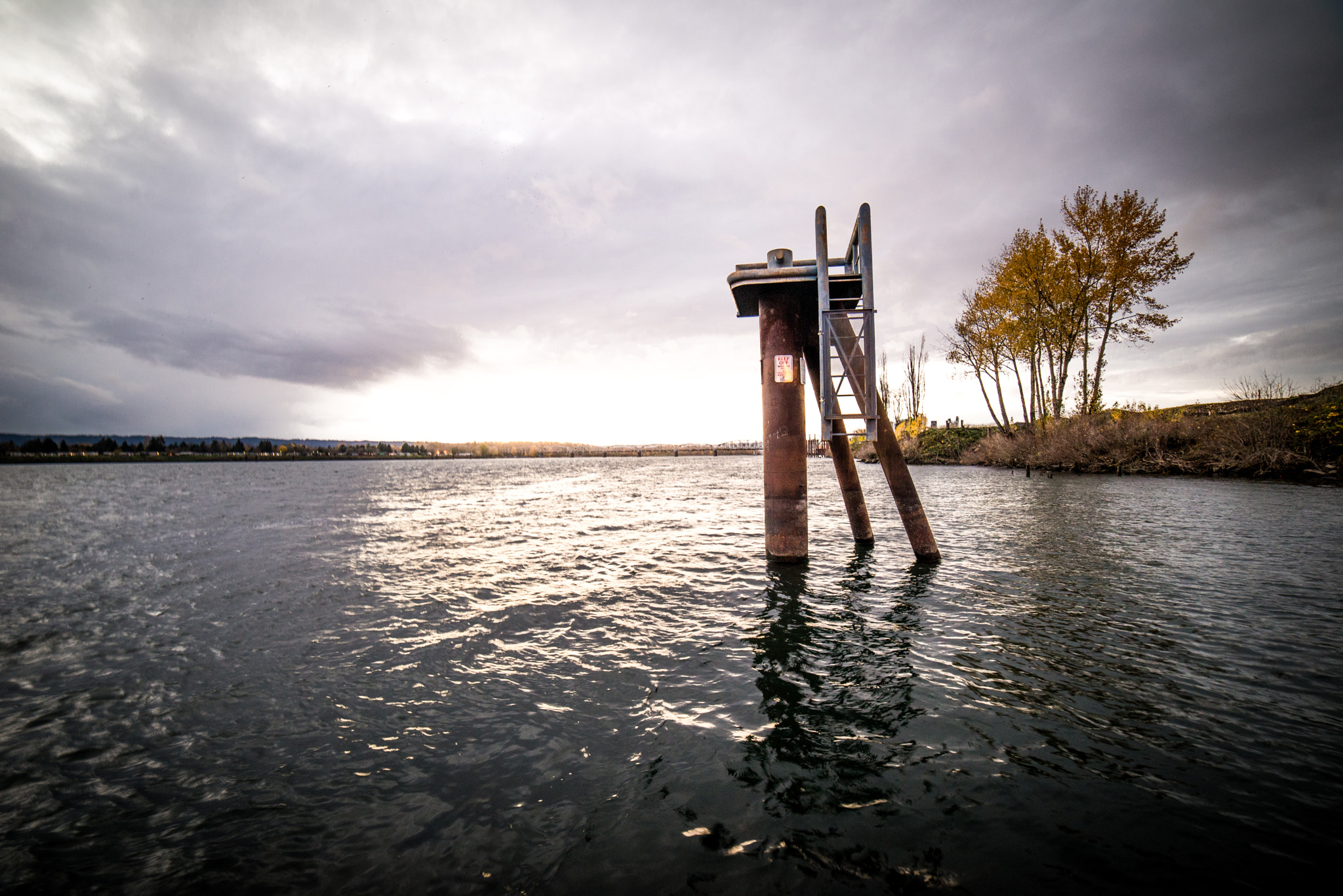Samyang 14mm F2.8 ED AS IF UMC sample photo. Pier view photography
