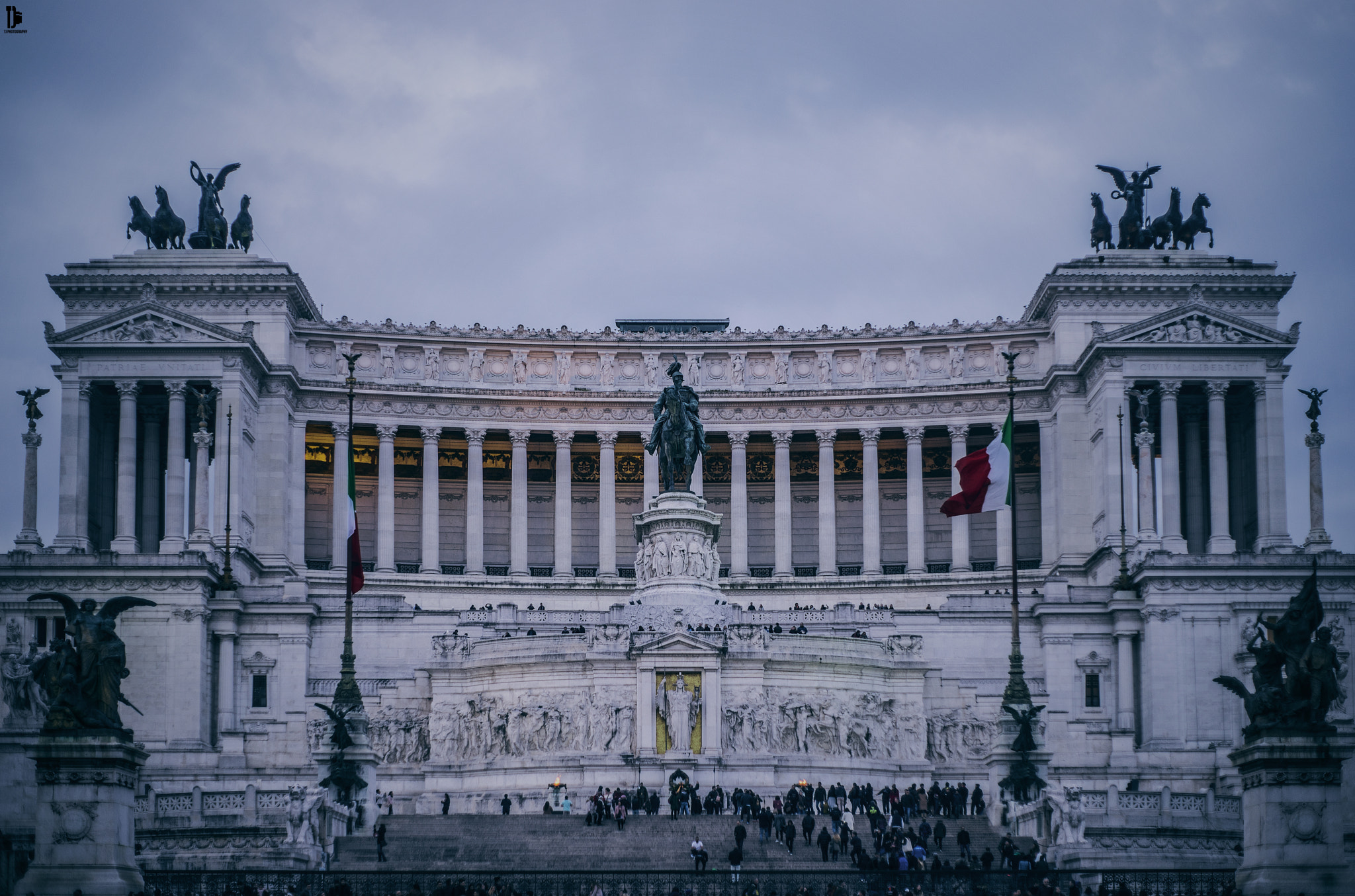 Sony a7 sample photo. Altar of the fatherland photography