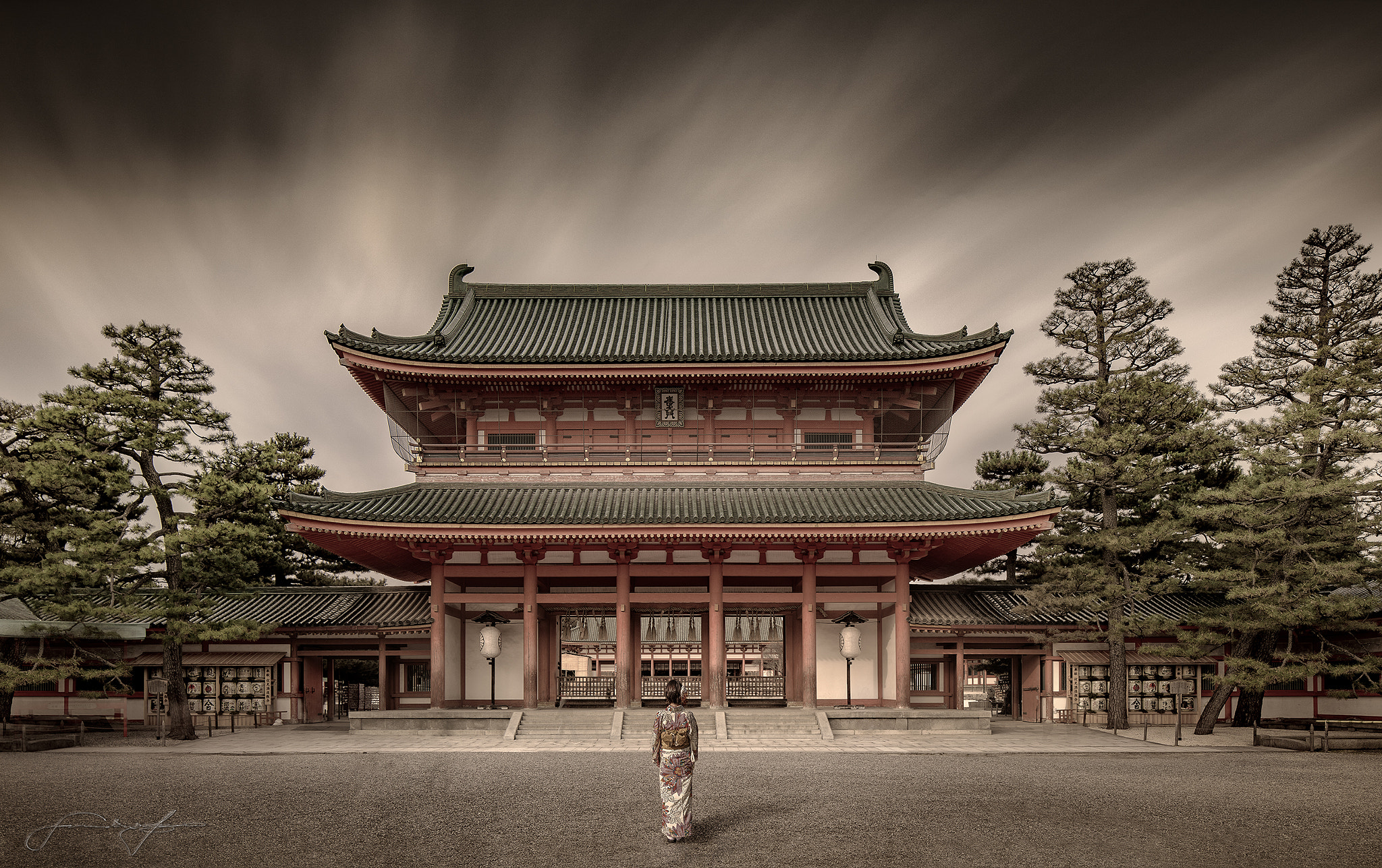 Canon TS-E 24.0mm f/3.5 L II sample photo. The last empress photography