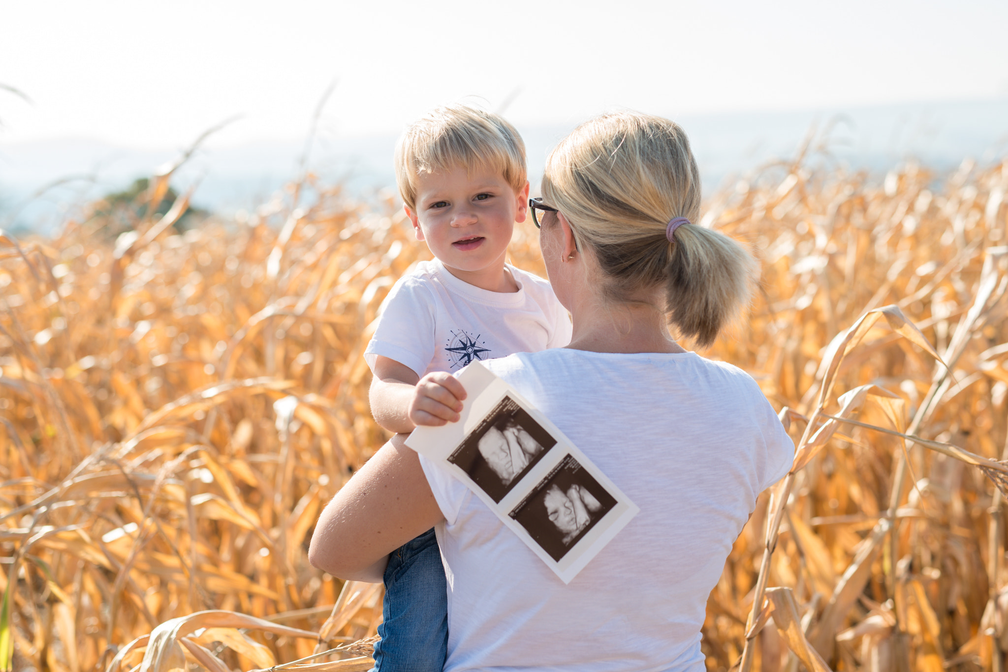 Nikon D800 + Sigma 50mm F1.4 DG HSM Art sample photo. Pregnancy photography