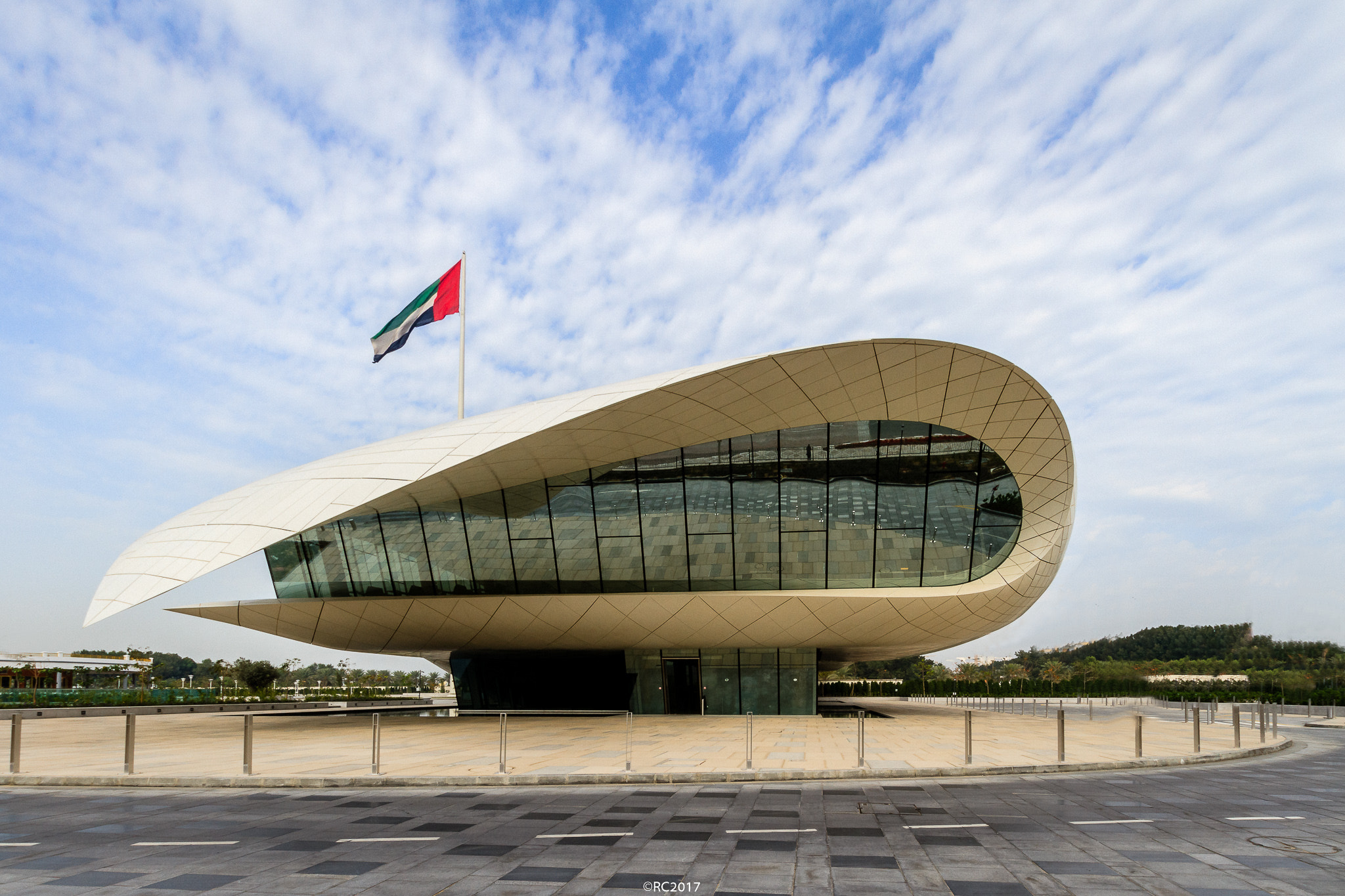 Sigma 10-20mm F3.5 EX DC HSM sample photo. Etihad museum photography