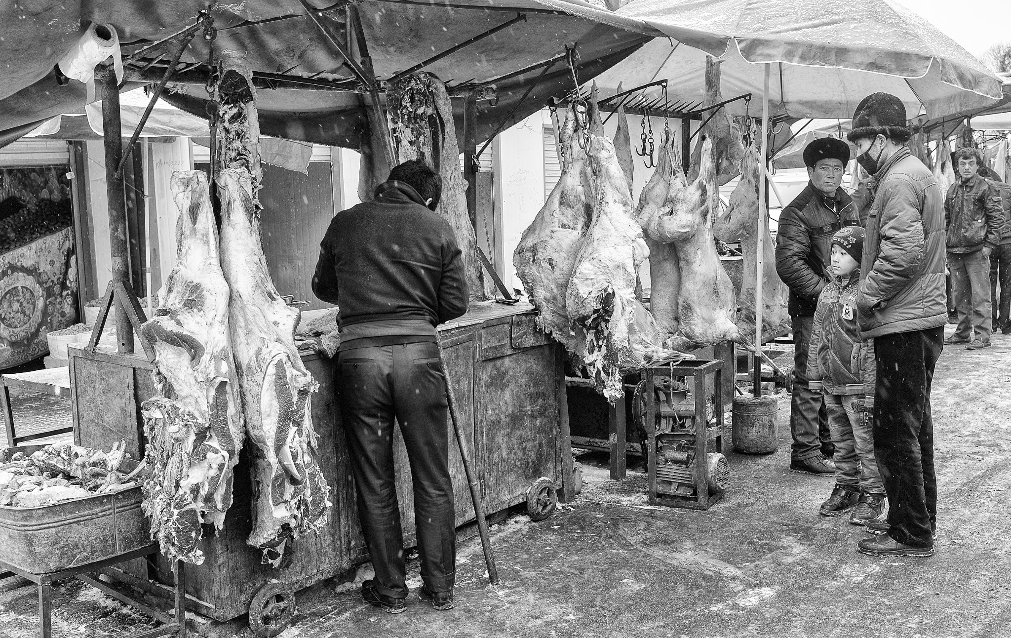 Leica Summilux-M 35mm F1.4 ASPH sample photo. Kashgar market photography