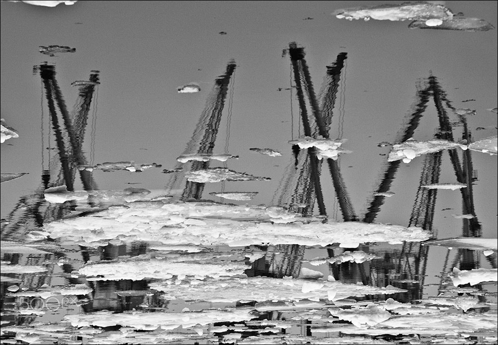 Nikon D200 sample photo. Sea port reflections photography
