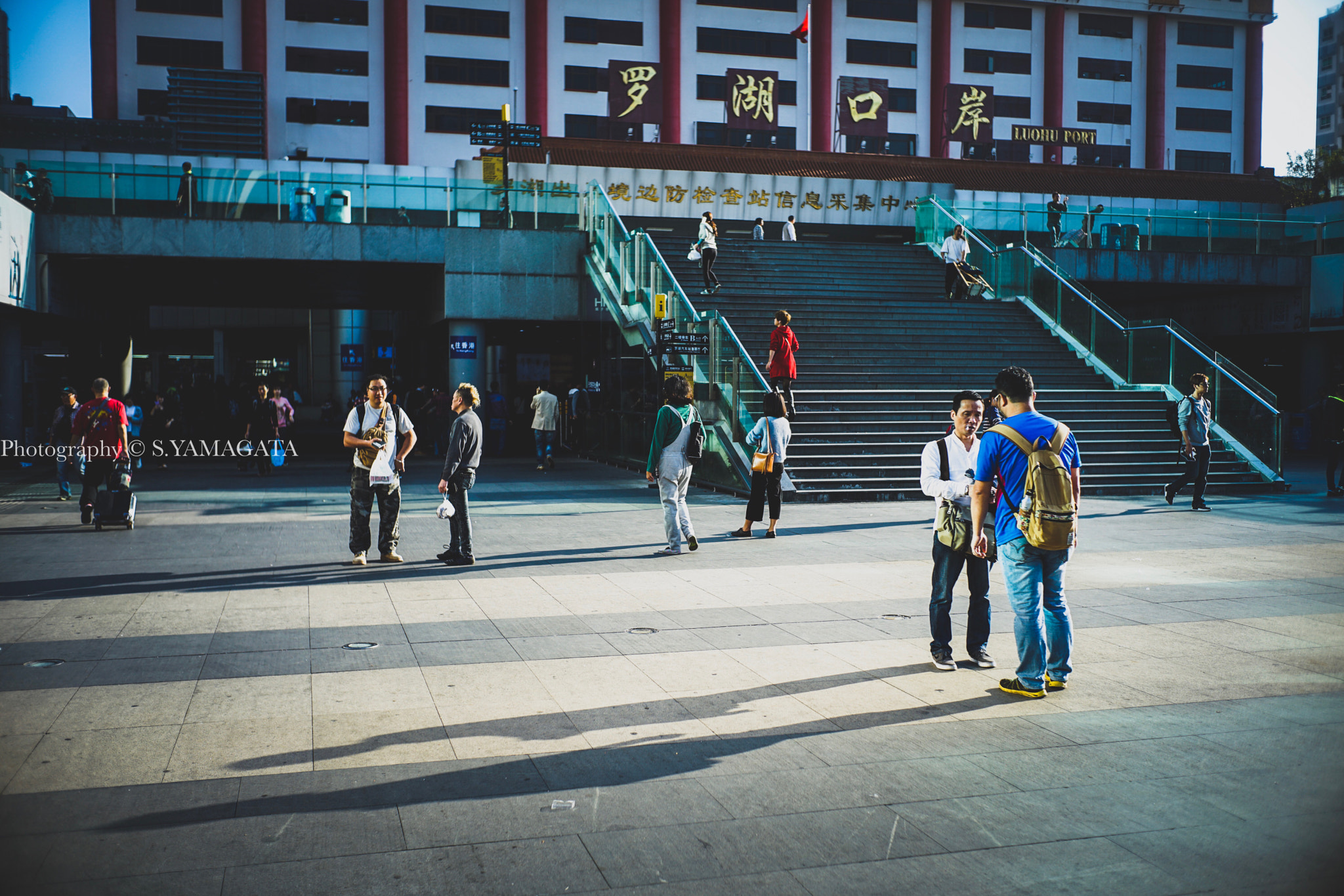 Sony a7 II + DT 40mm F2.8 SAM sample photo. Lo wu one day photography