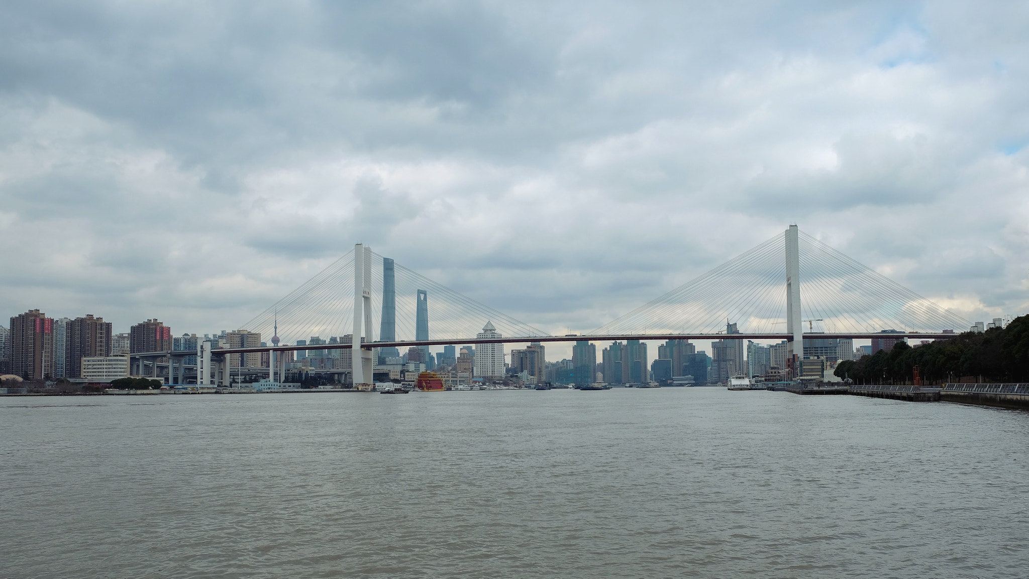 Fujifilm X-E2S + Fujifilm XF 18-55mm F2.8-4 R LM OIS sample photo. #good days in shanghai# photography