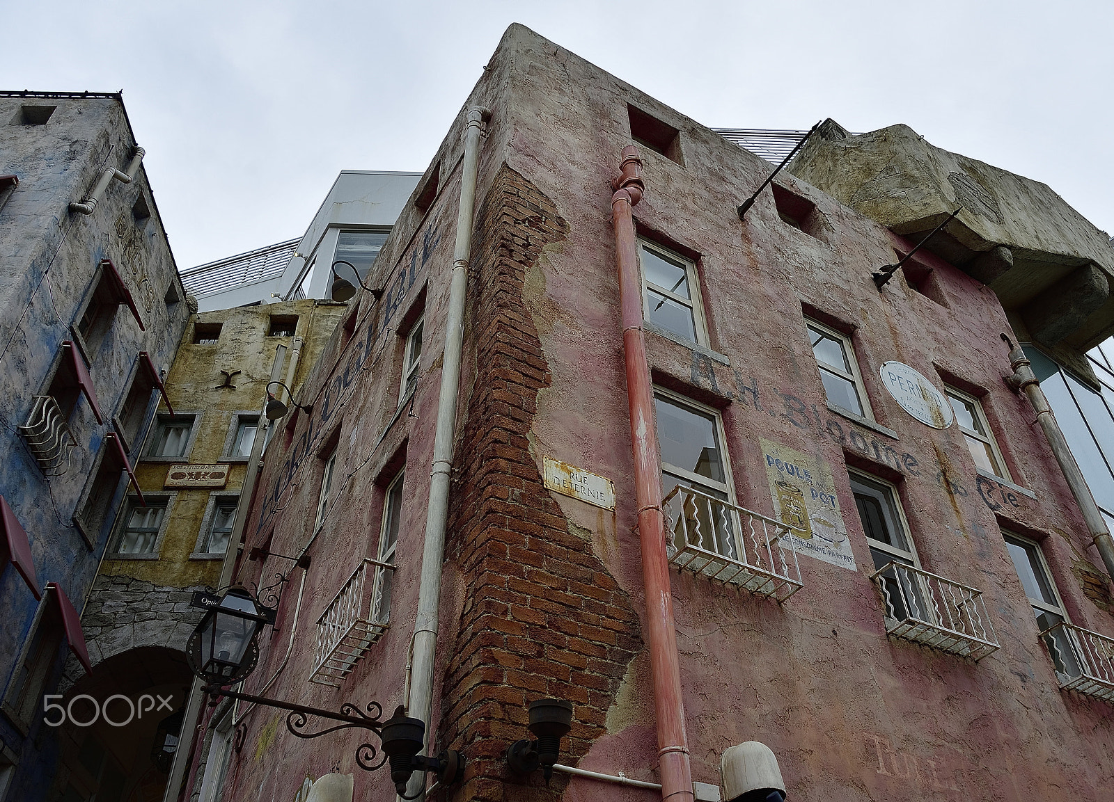 Nikon D800E sample photo. Funny color street corner photography