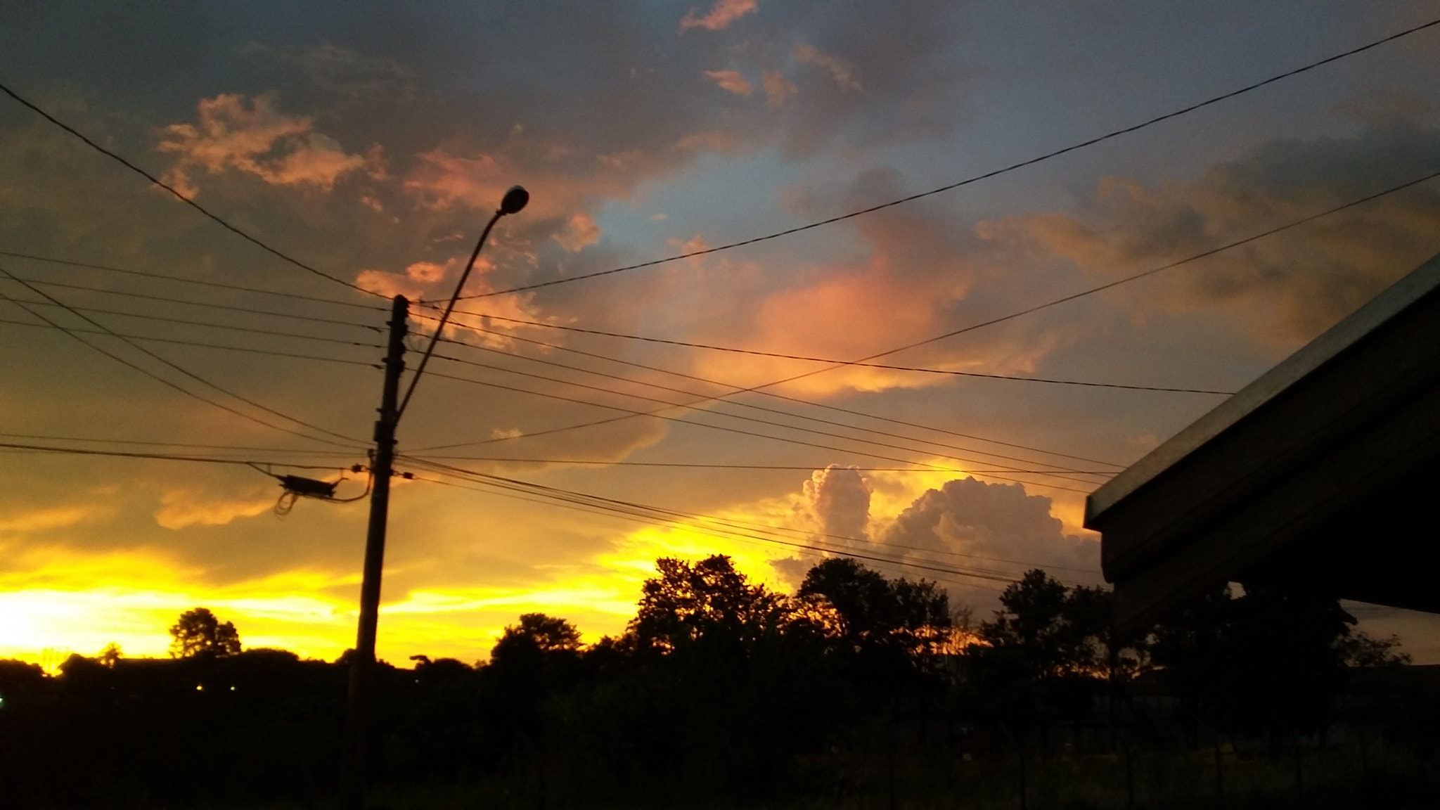 Samsung Galaxy E5 sample photo. Entardecer photography