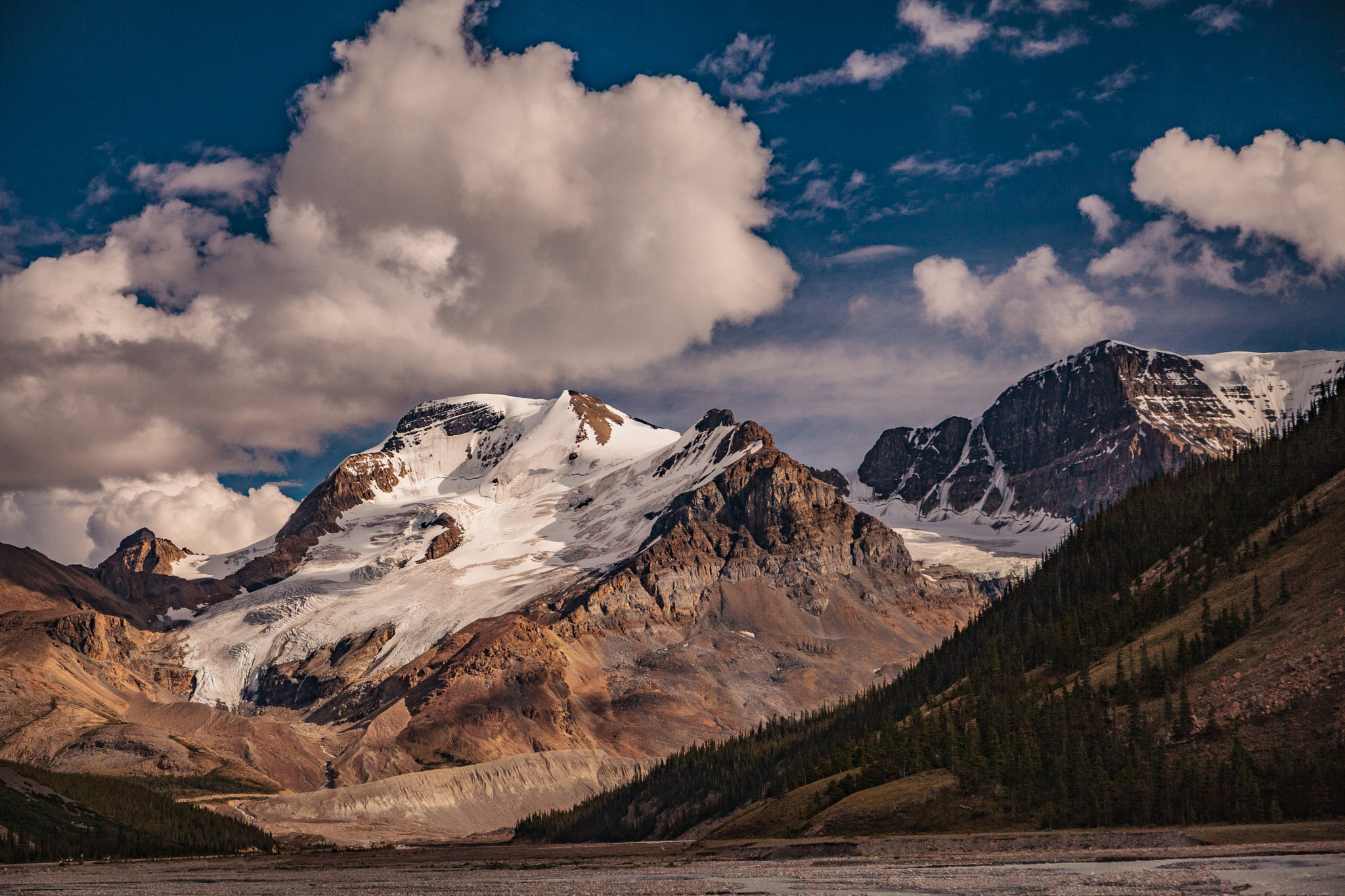 Canon EF 24-70mm F4L IS USM sample photo. Majestic mountians photography