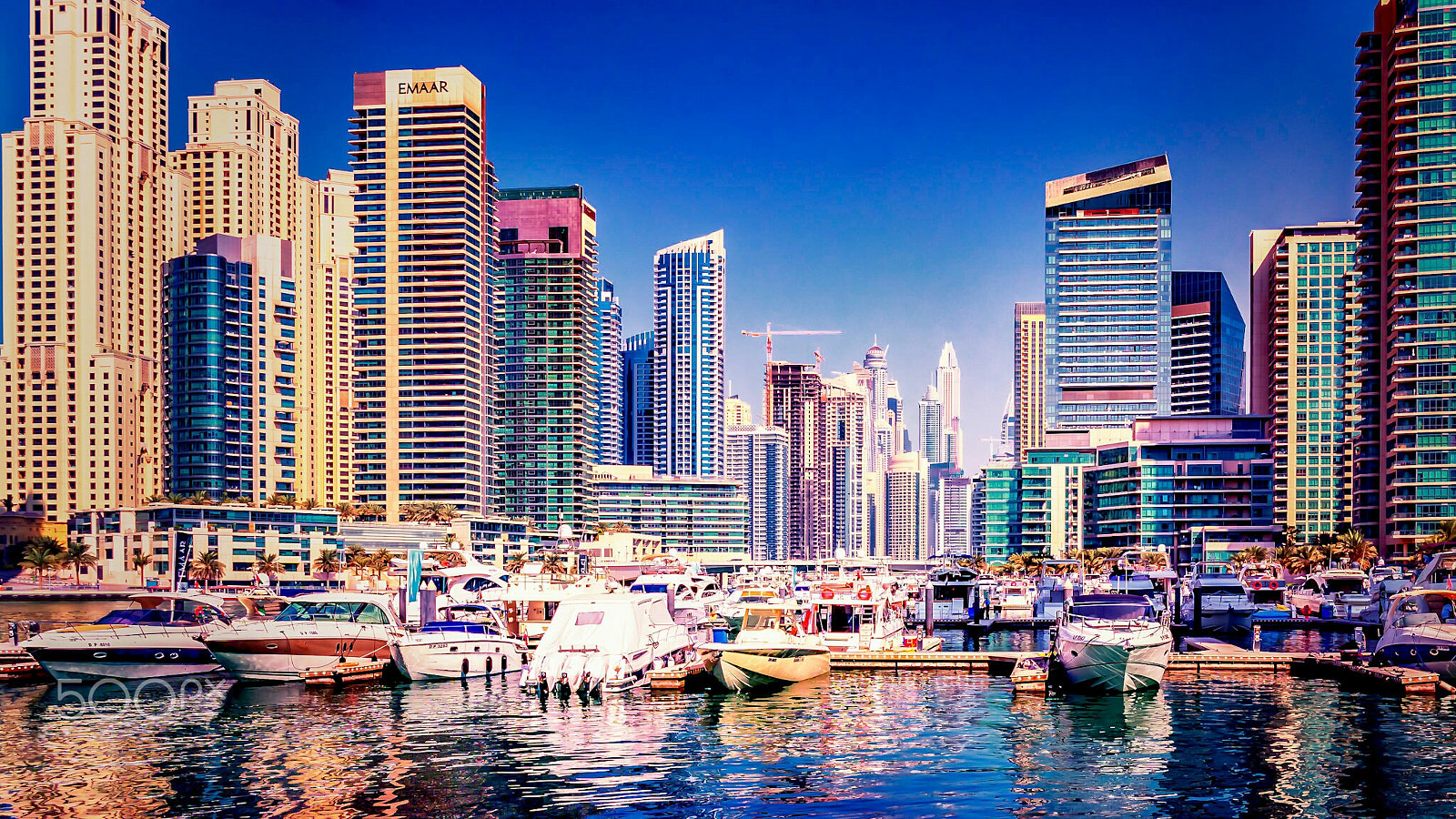 Samsung NX 18-55mm F3.5-5.6 OIS sample photo. Dubai marina photography