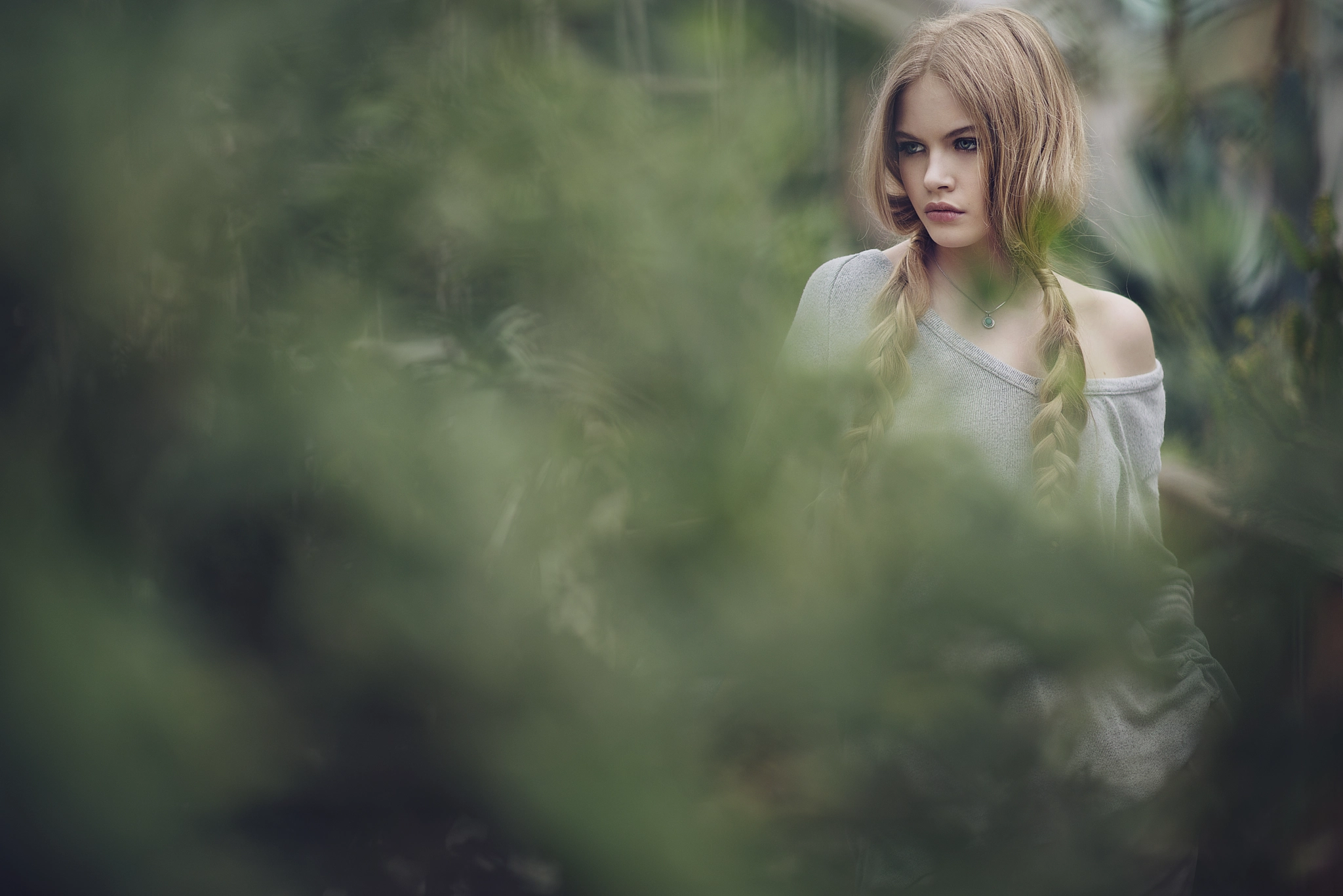 Nikon D800 + Nikon AF-S Nikkor 85mm F1.4G sample photo. She loved mysteries so much that she became one. photography