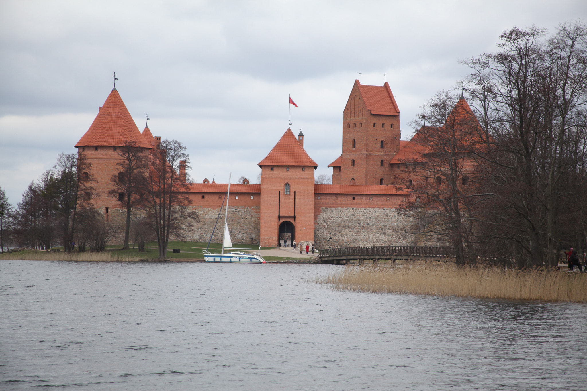 Canon EF 28-135mm F3.5-5.6 IS USM sample photo. Img photography